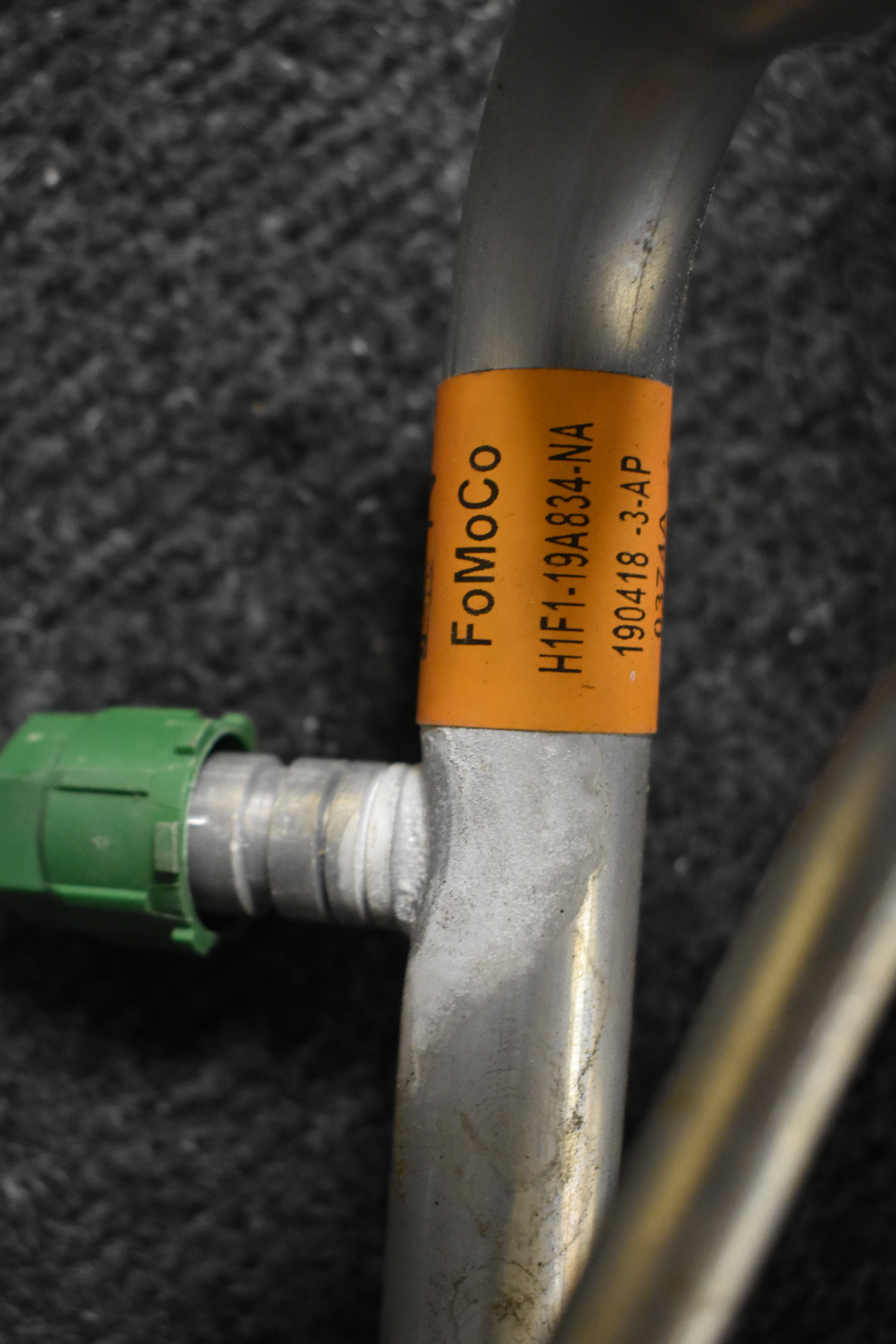 Ford Focus DYB Klimaleitung Kältemittelleitung H1F1-19A834-NA