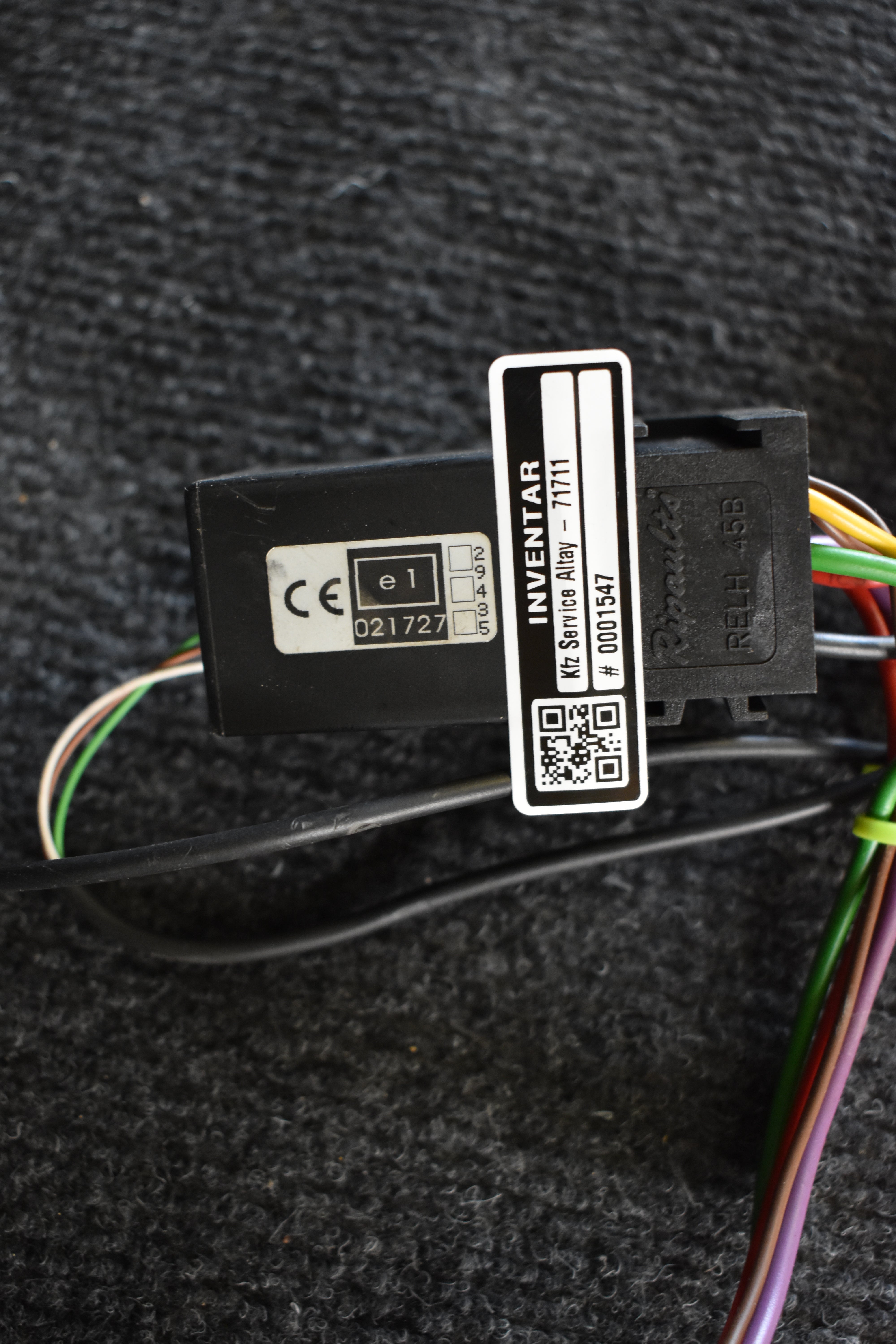 Subaru RELH45B Befestigung Relaishalter für Mini-Relais