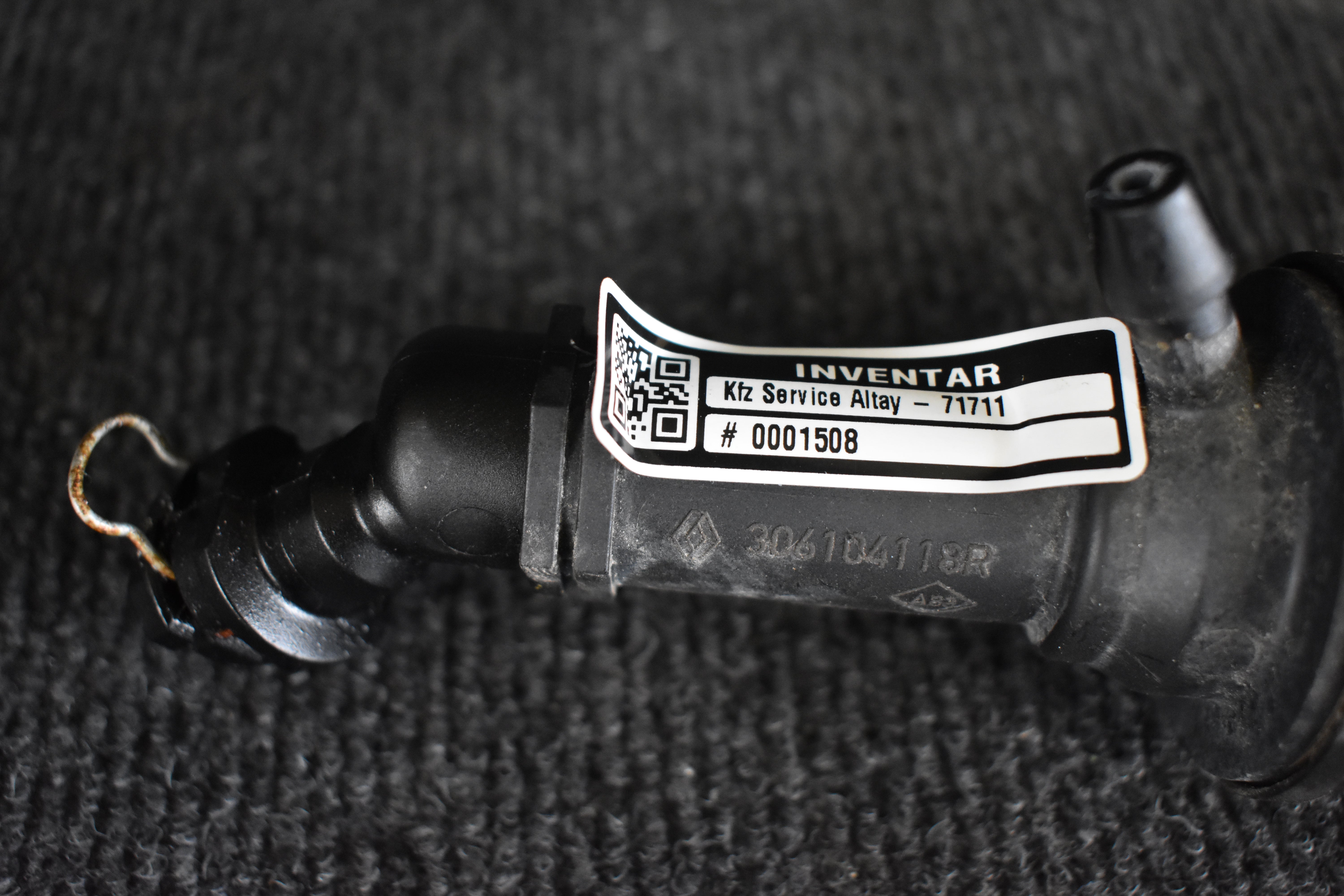 Renault 306104118R KUPPLUNGSGEBERZYLINDER