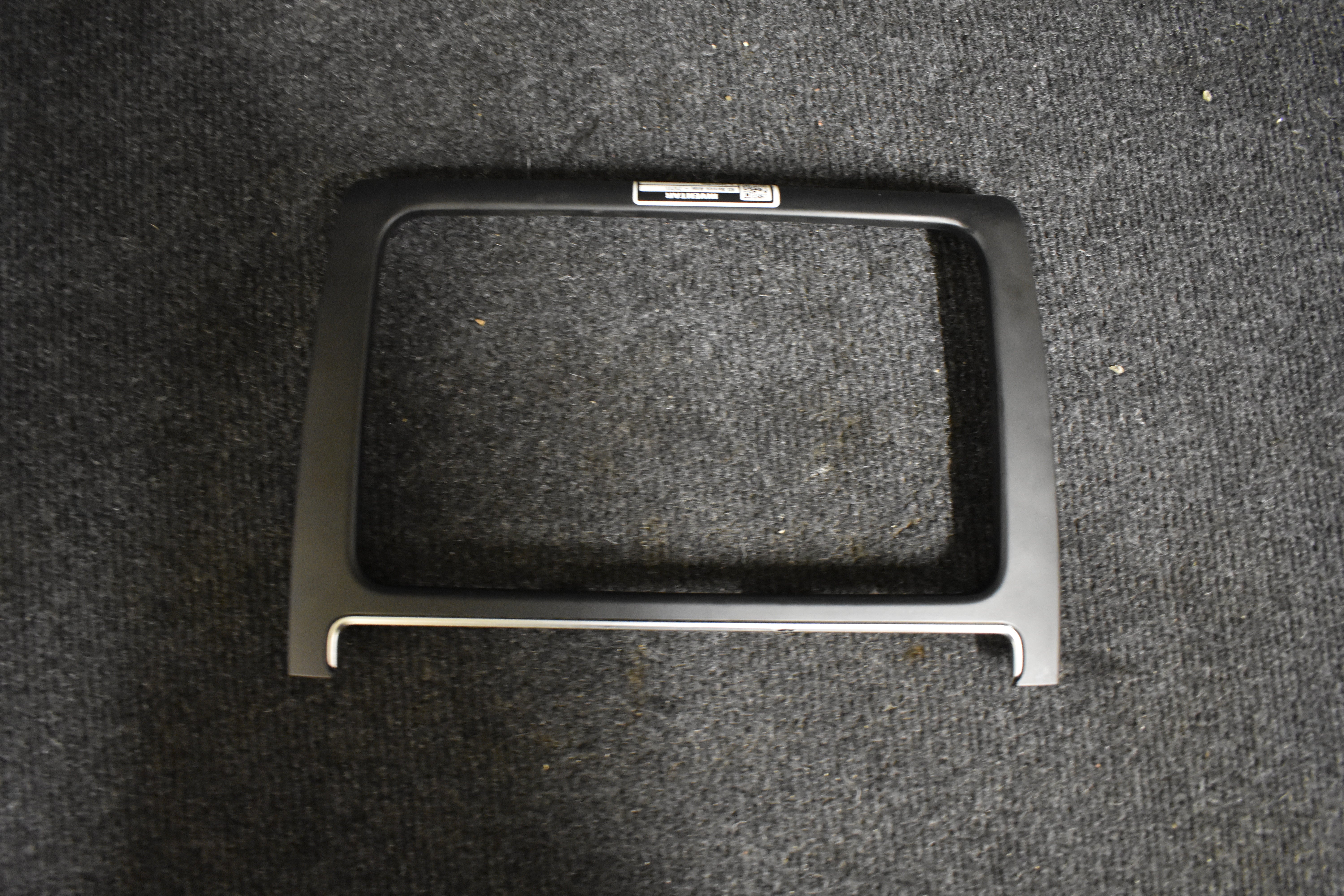 Volkswagen Polo Blende Radioabdeckung 6R0858071