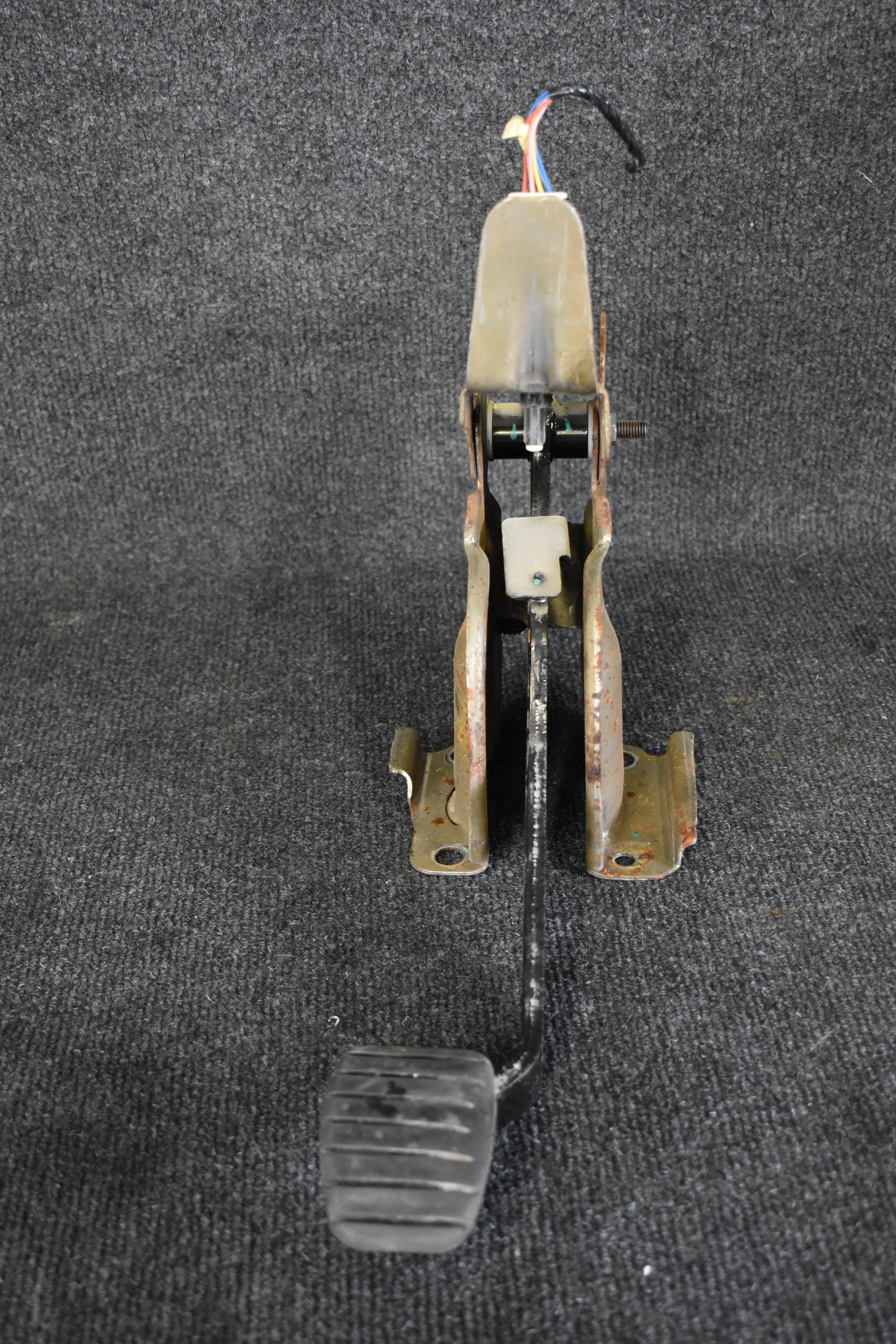 Renault 465016578R Pedal bremse