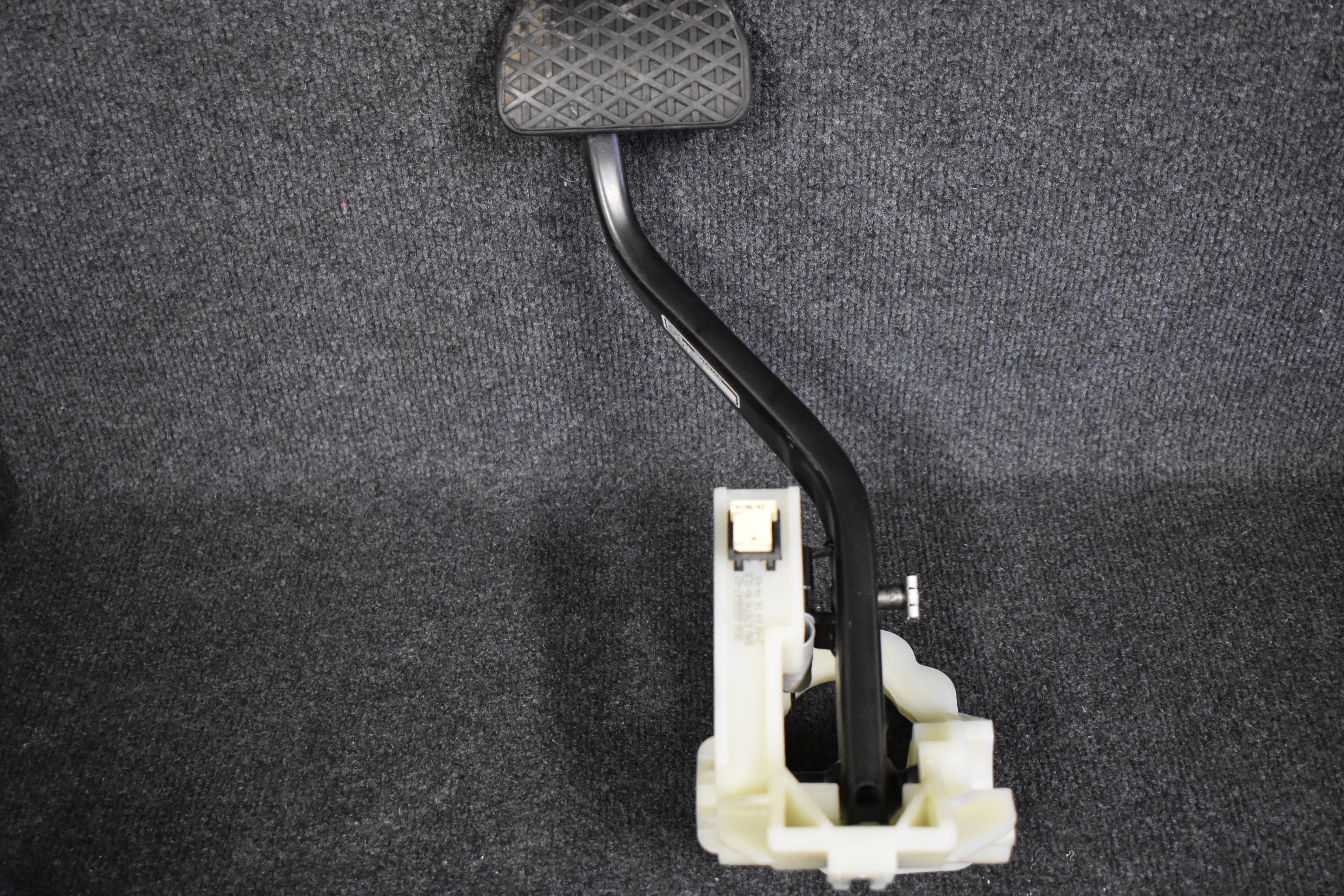 BMW Bremspedal 678711/10