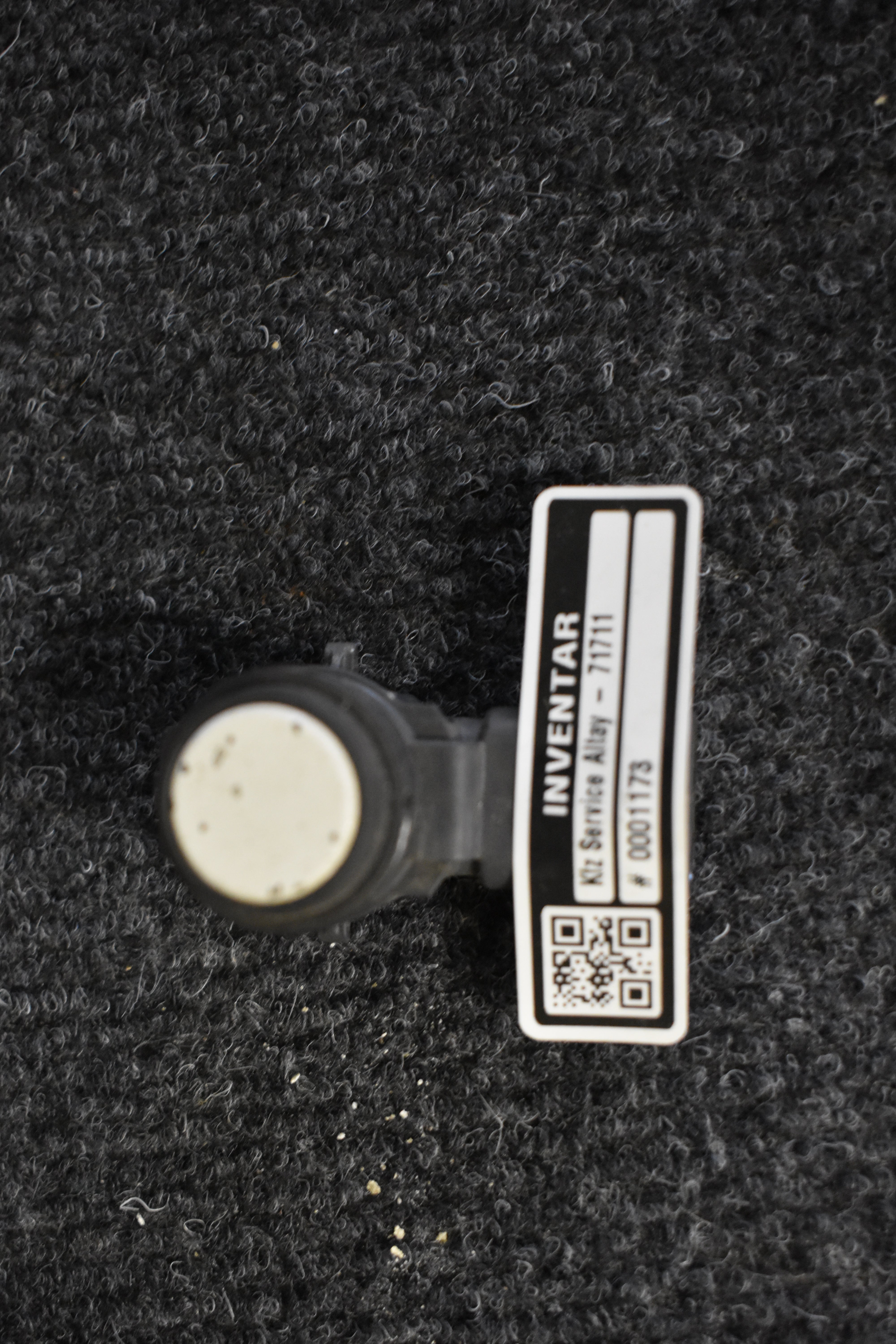 Original BMW F20 F22 F30 Einparkhilfe Sensor Vorne 9261579 / A103