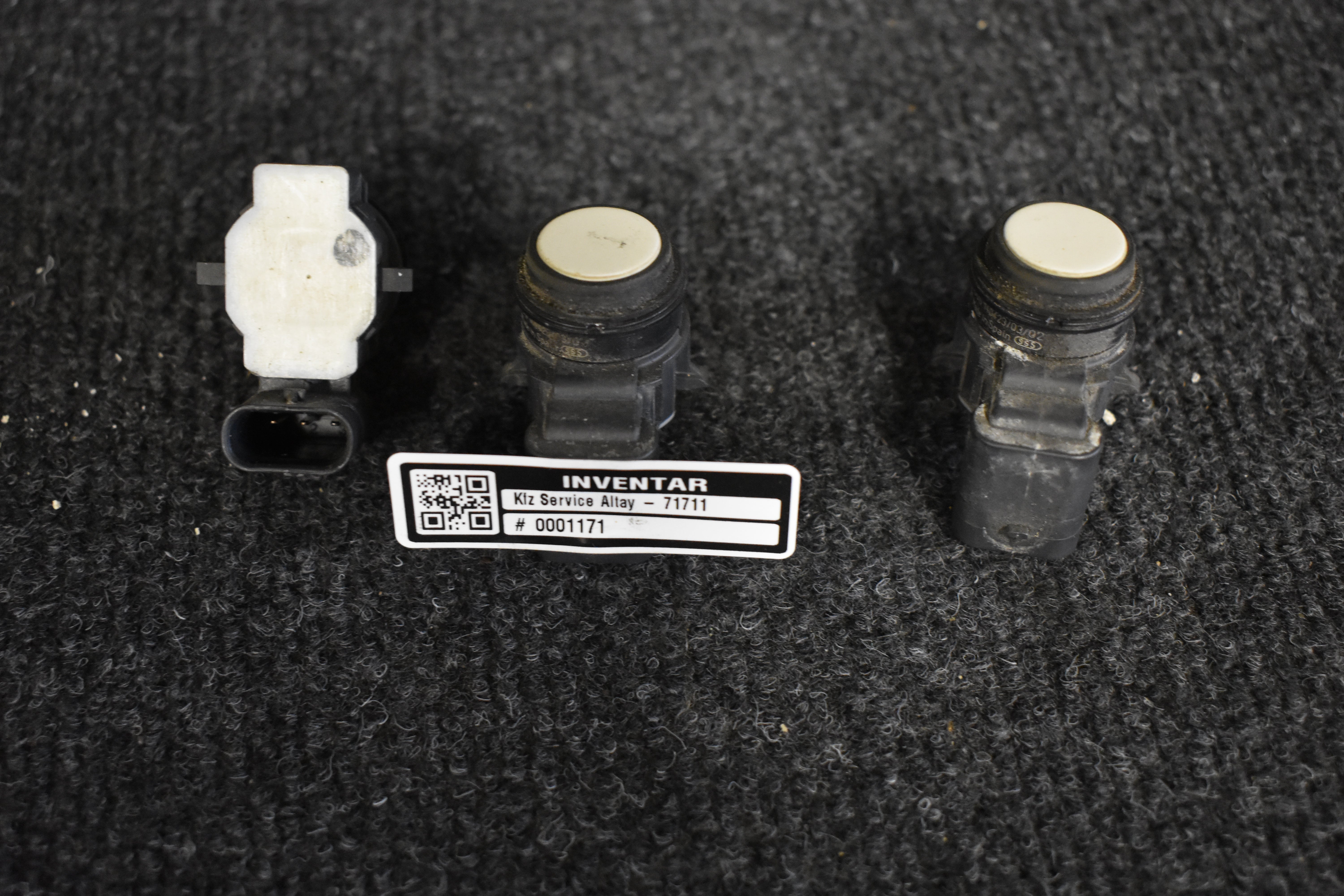 BMW Einparkhilfe Sensor hinten 9261607 / A103