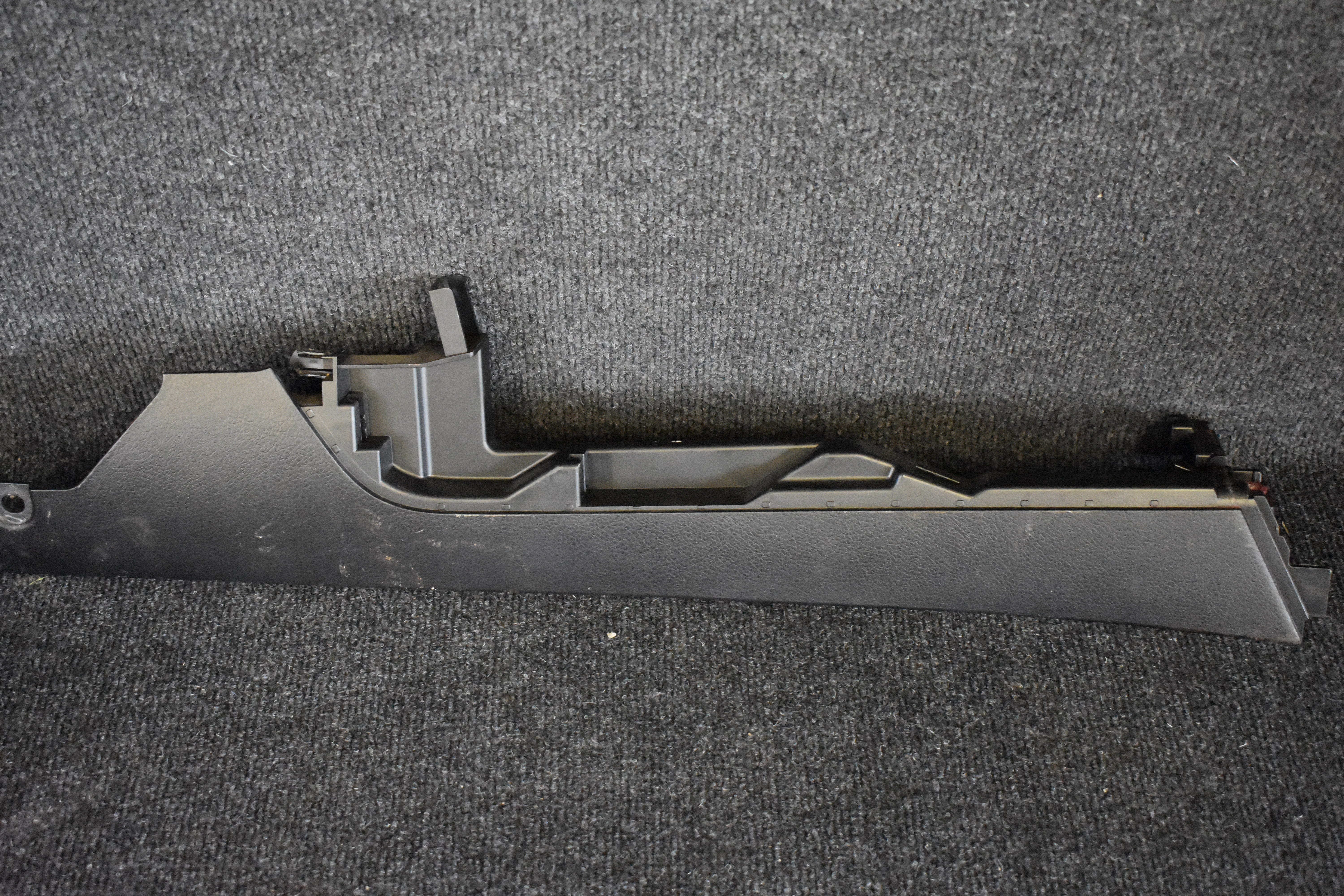 Subaru Forester 66241SC010 Mittelkonsolenverkleidung links