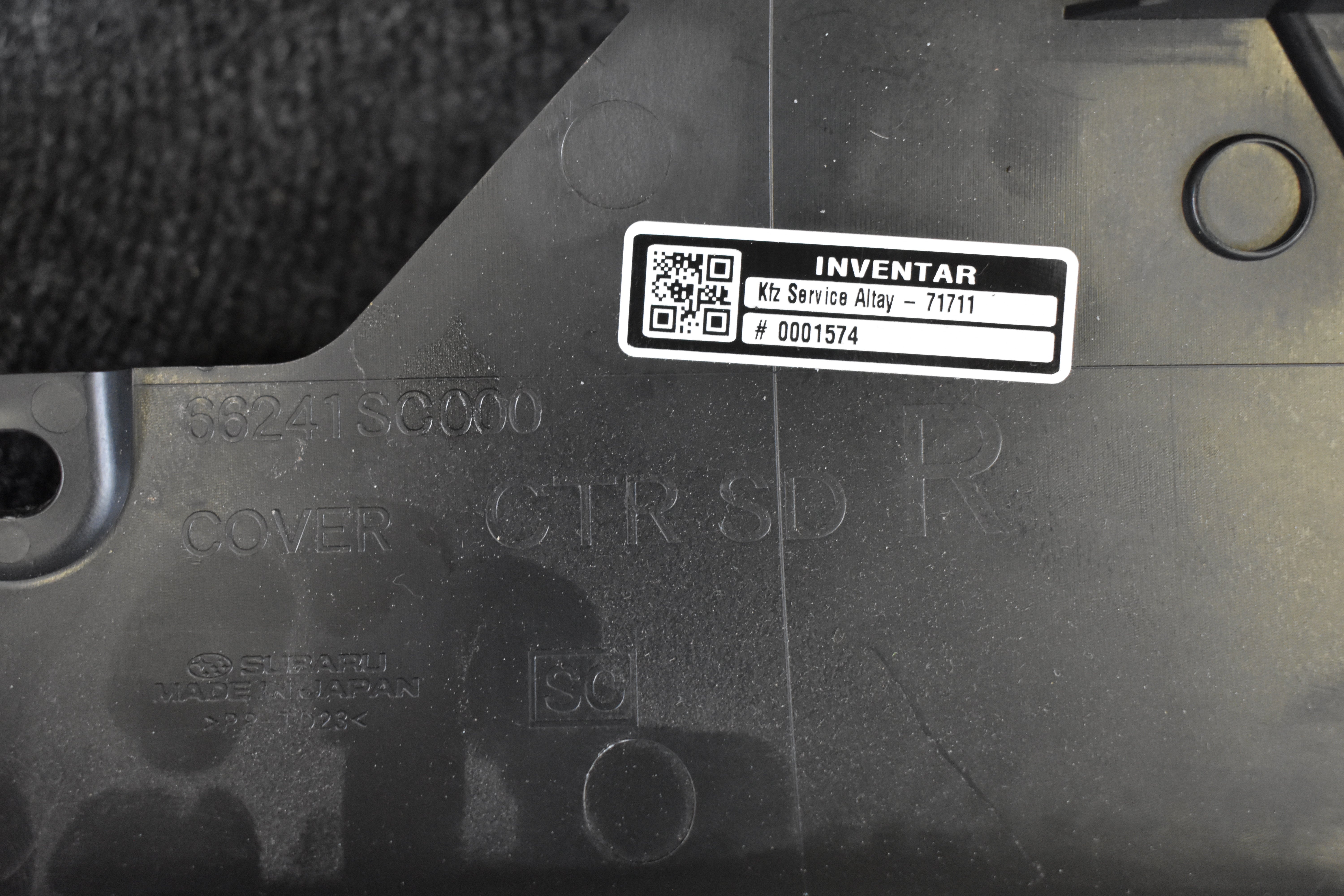 Subaru Forester 66241SC000 Mittelkonsolenverkleidung rechts