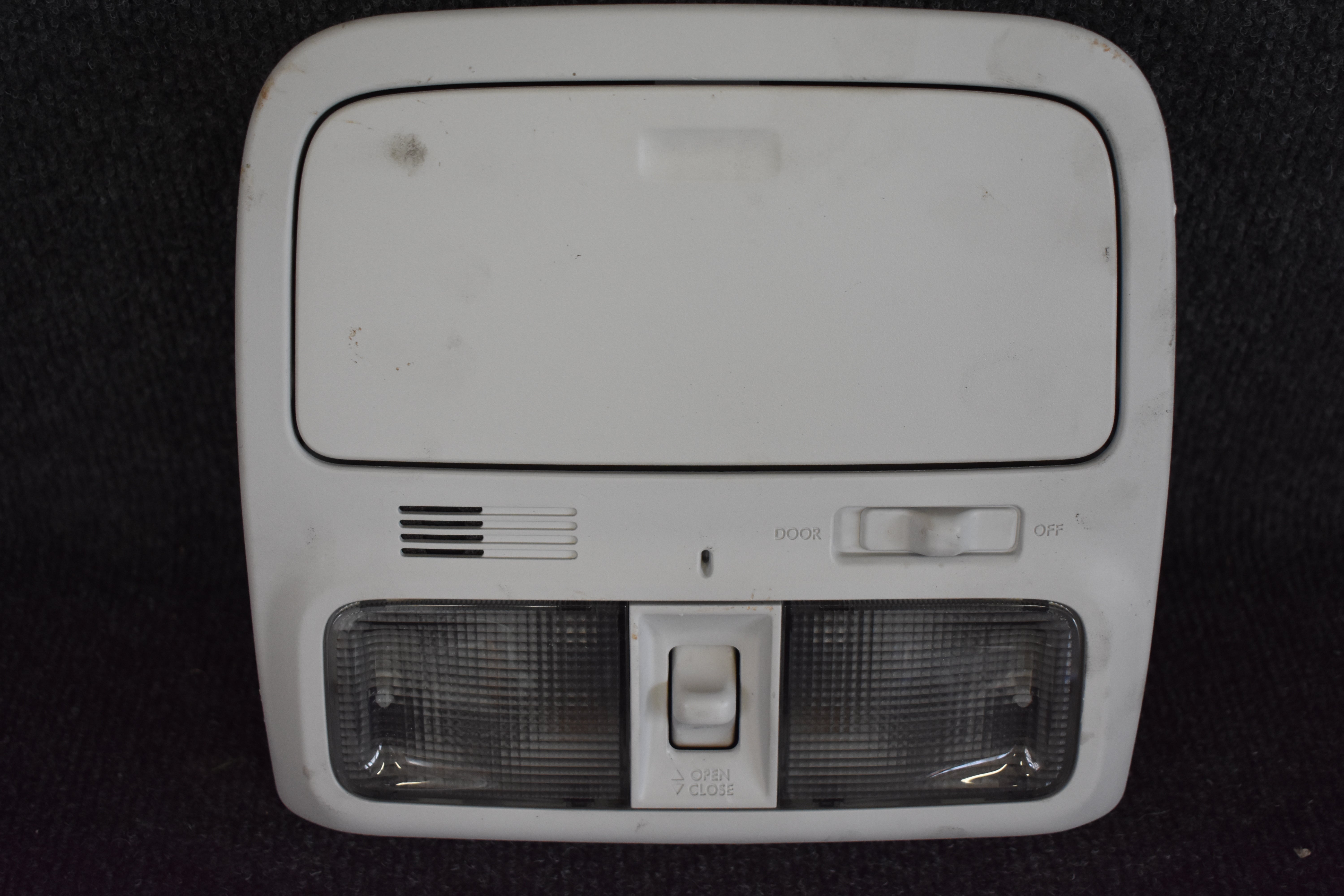 Subaru Forester VC12-086 Deckenleuchte vorne