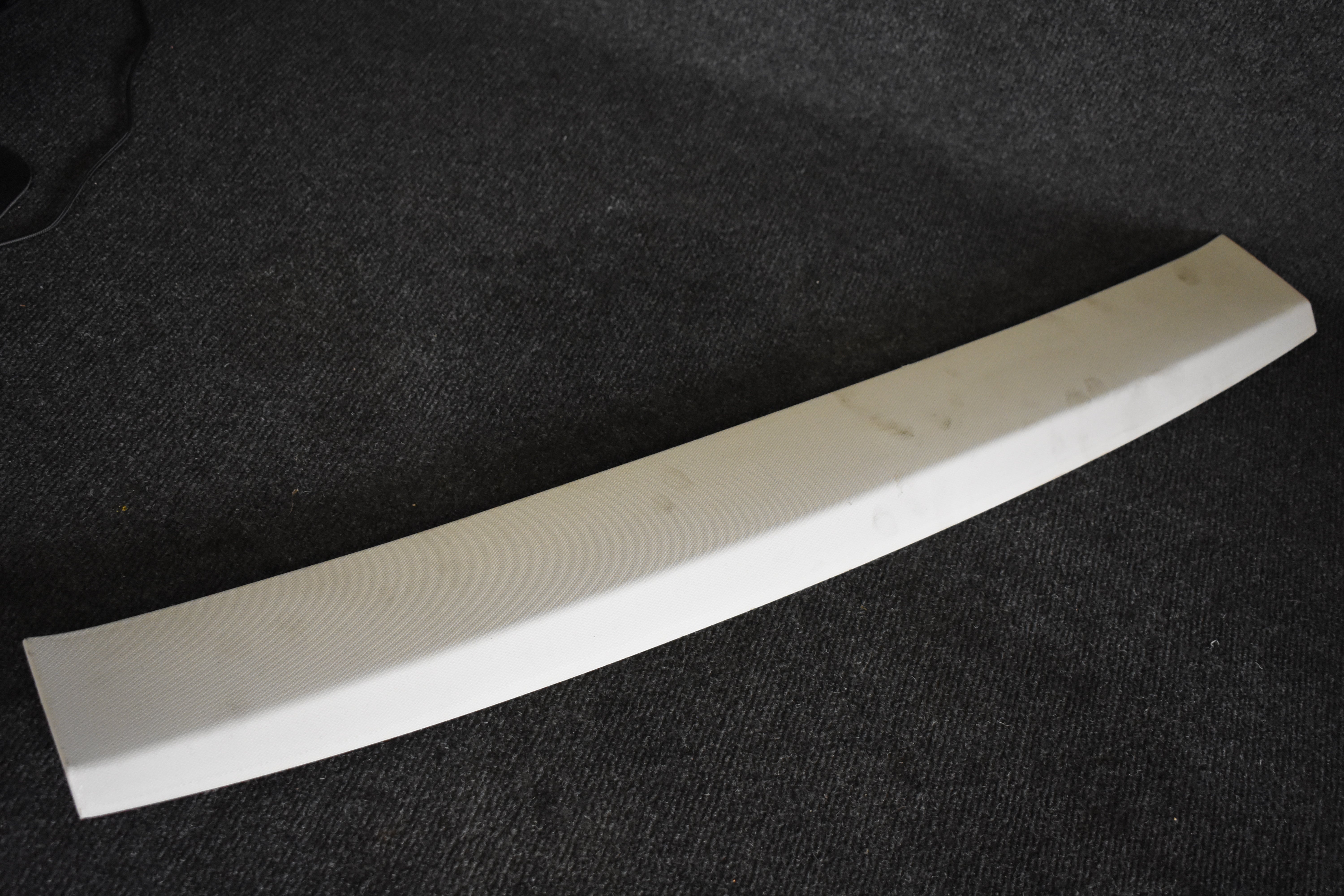 Volkswagen Polo Verkleidung Laderaum hinten oben 6R0867617A