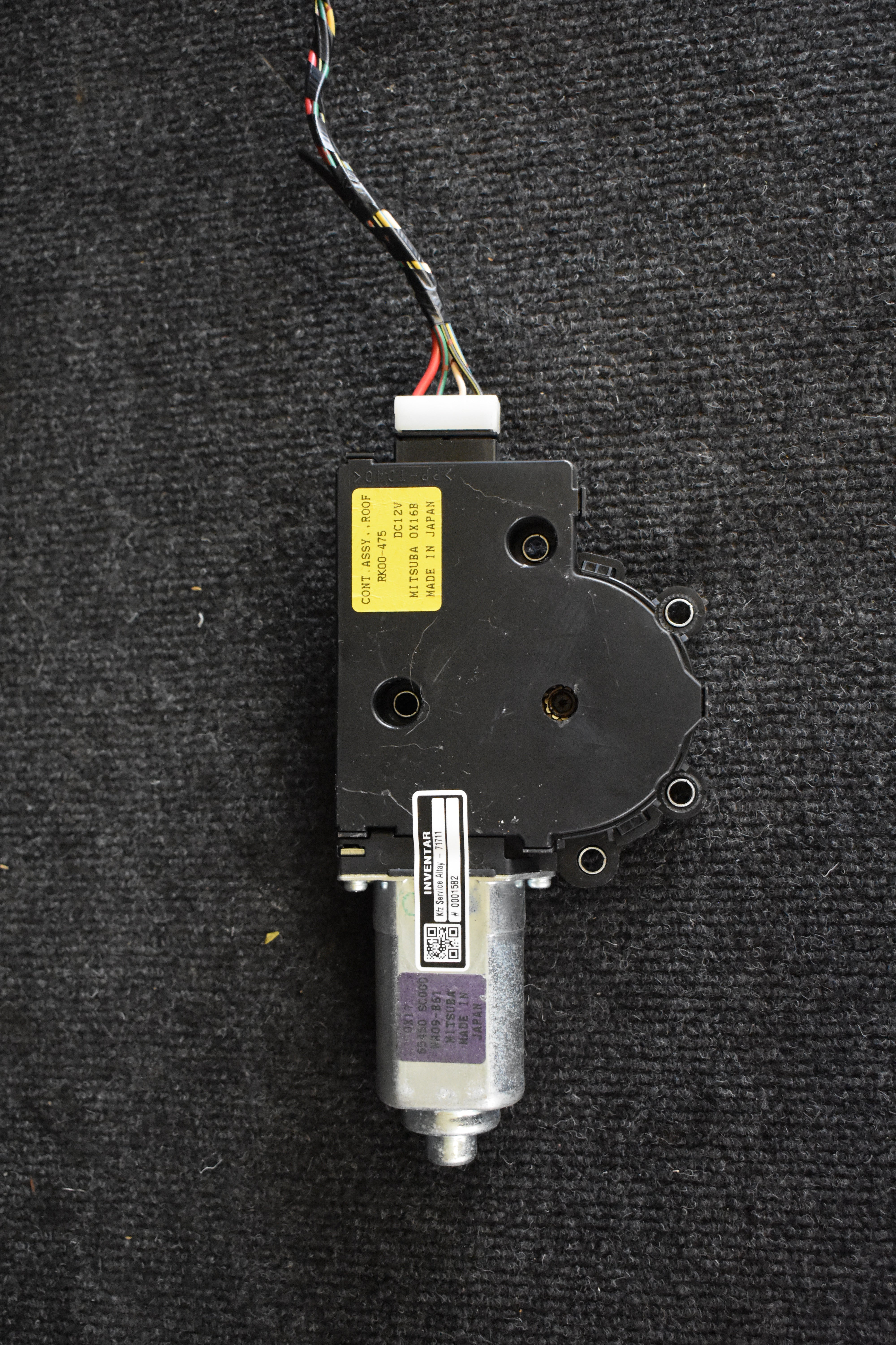 Subaru Forester 65450SC000 Schiebedachmotor