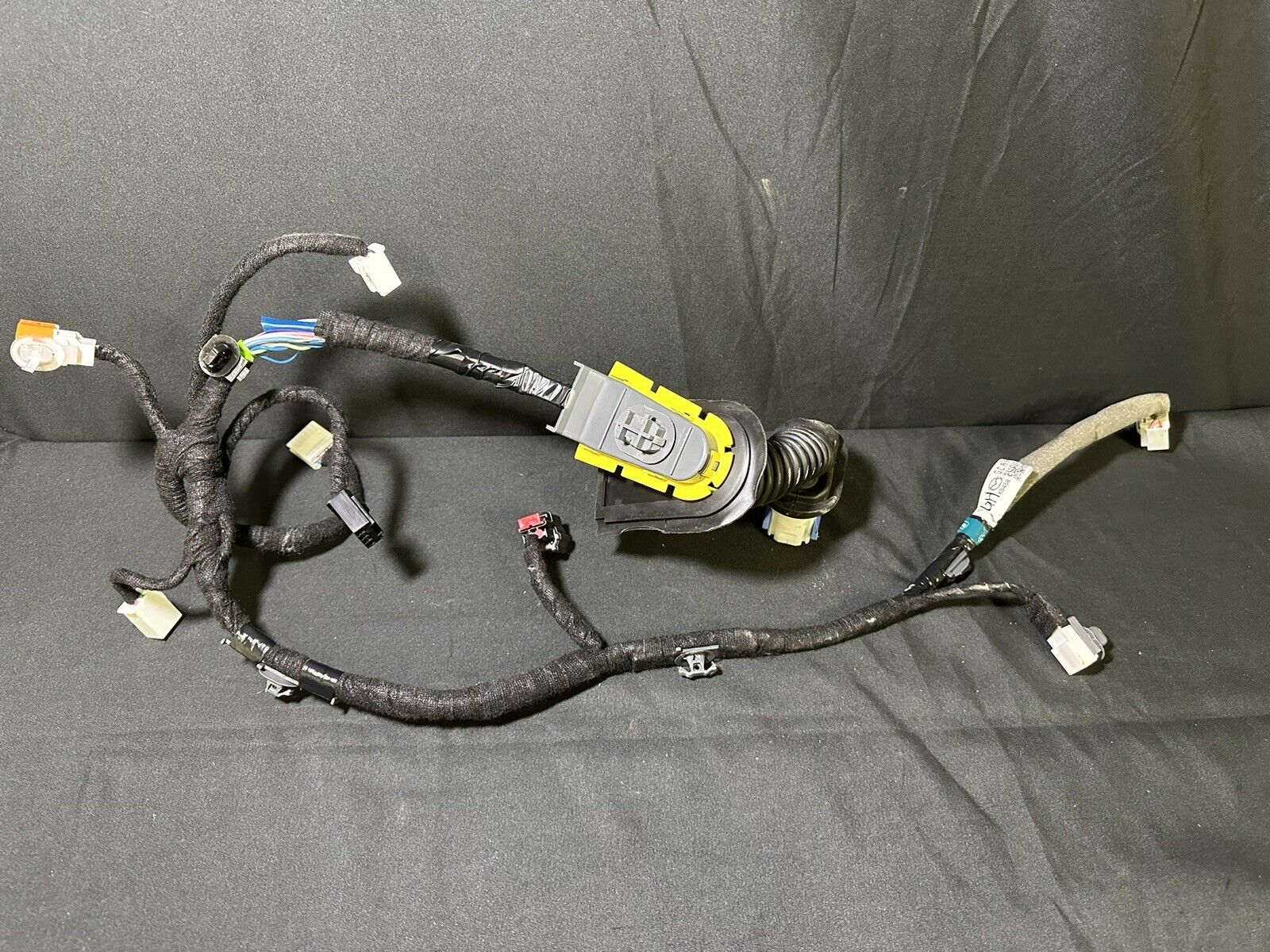 Mazda 6 / CX5 SKYACTIV-D 150 2019 Vorne Rechts Türkabelbaum Beifahrer GCAH67200