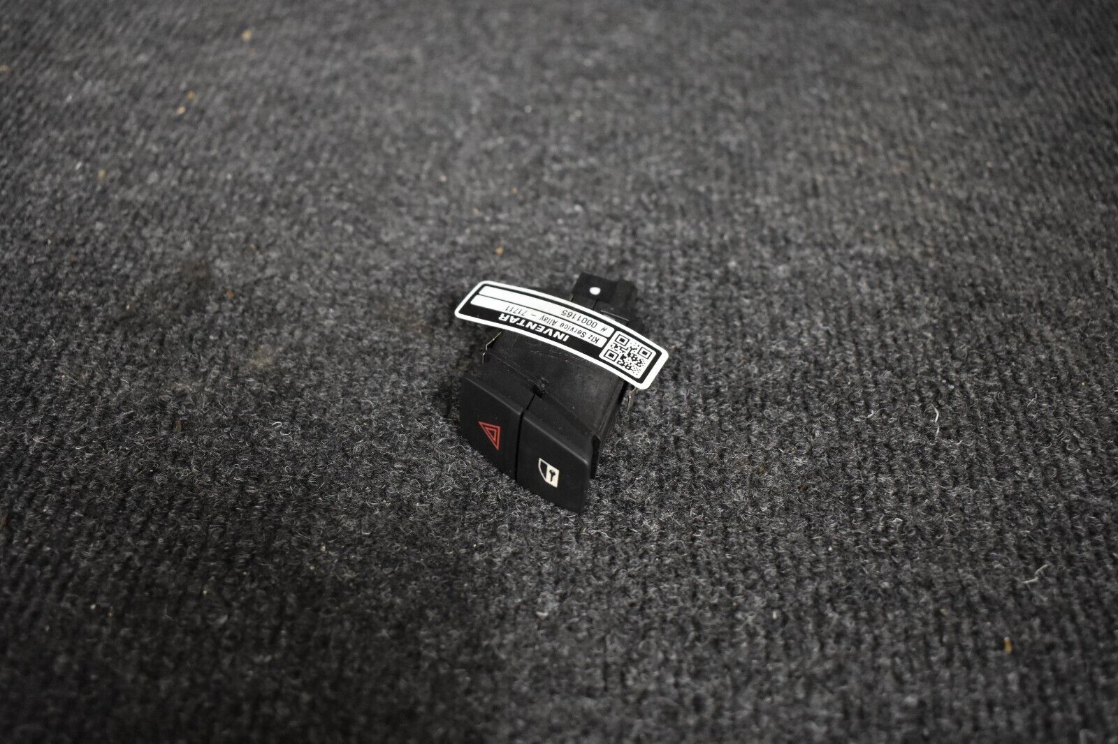 BMW F20 F21 F22 F30 F80 F31 F34 Warnblinkschalter ZV 9231786 15226461