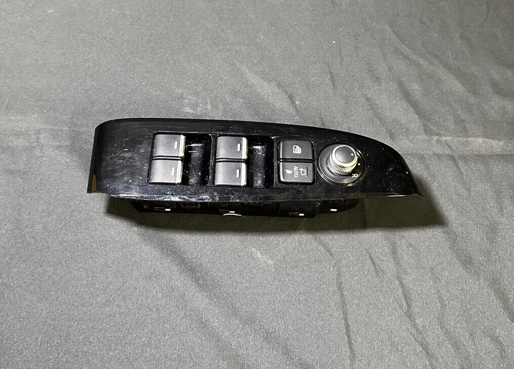 Mazda 6 SKYACTIV-D 150 2019 Fensterheber Fensterheberschalter GP8D66350 1A081AMazda 6 SKYACTIV-D 150 2019 Fensterheber Fensterheberschalter GP8D66350 1A081A