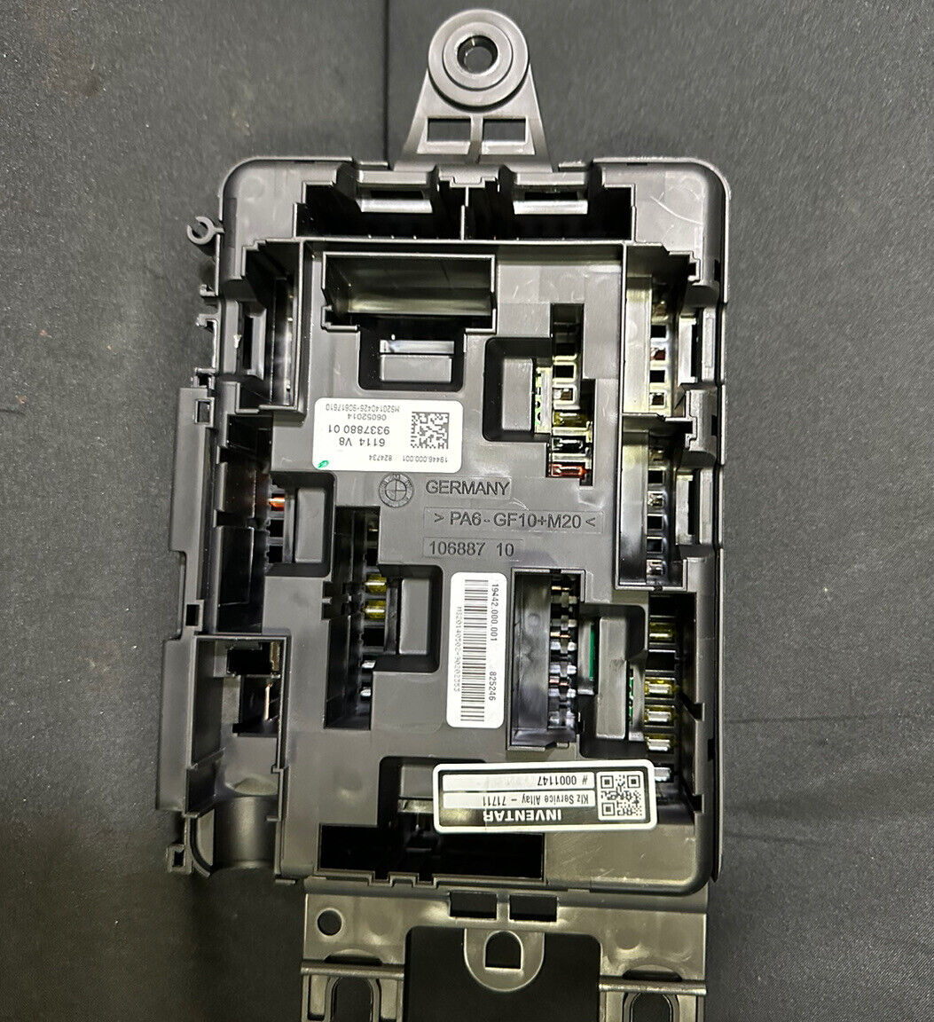 BMW F20 21 F22 F30 F80 F31 F34 F35 F32 Original Sicherungskasten 933788001