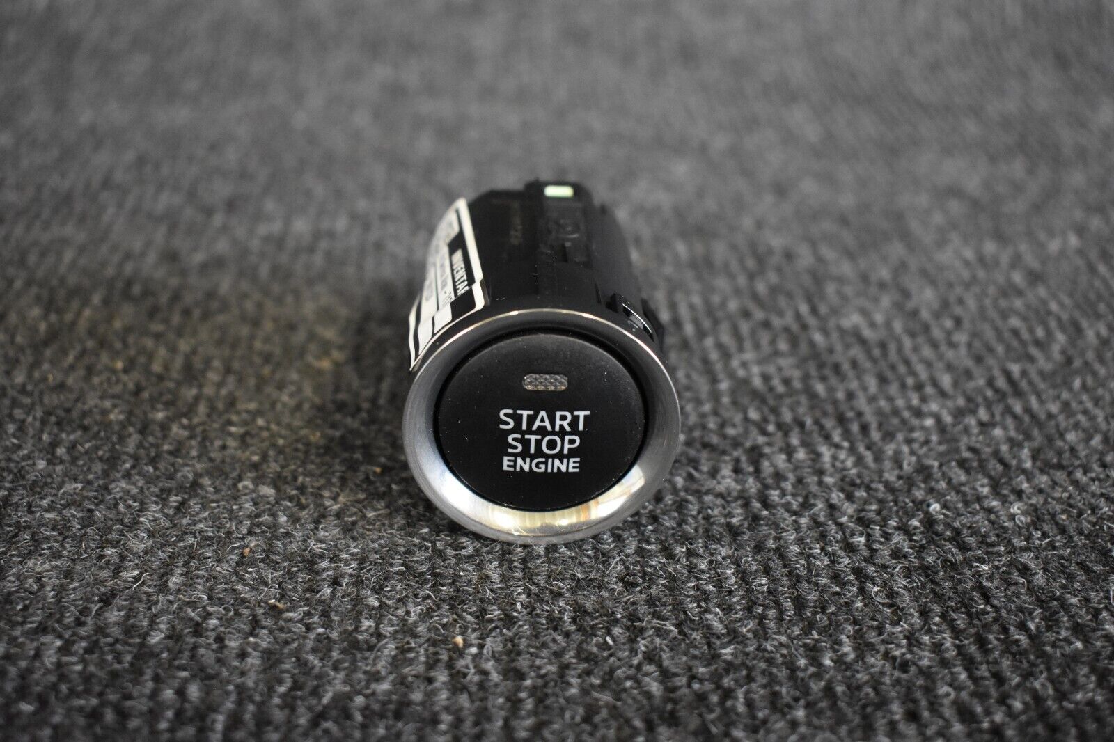 Mazda 6 / CX5 SKYACTIV-D 150 2019 Startknopf Start Stop BJS7663S0