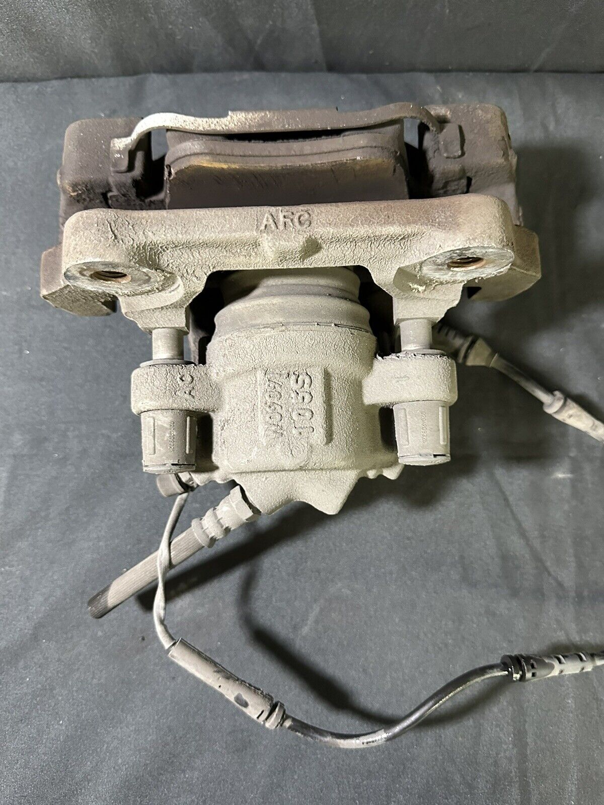 BMW F20 21 F22 F30 F80 F31 F34 F35 F32 Original Bremssattel Rechts 34116850650