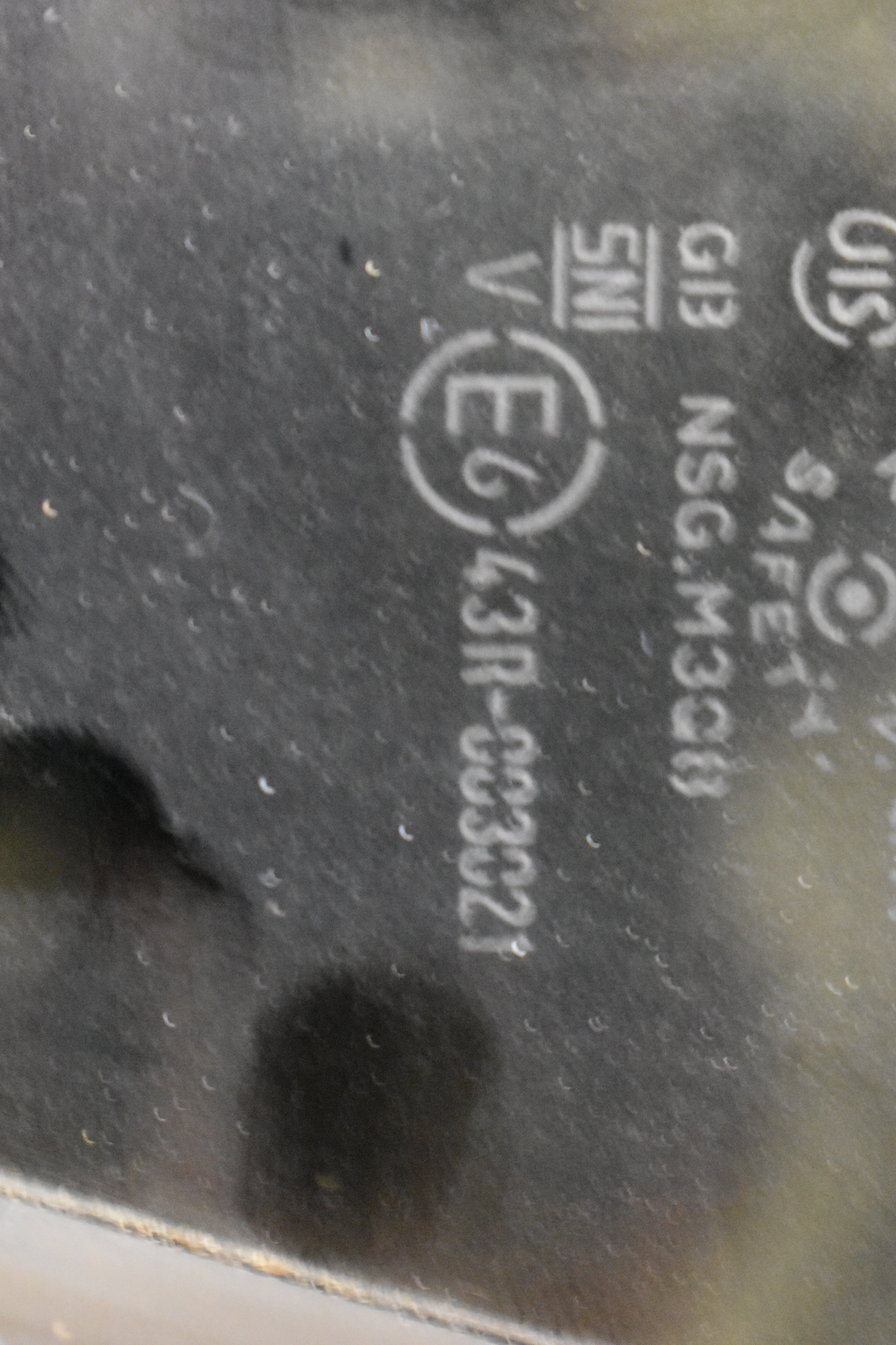 Mazda 6 GL,GJ / 2019 2,2L Diesel Türfensterscheibe Rechts und Links