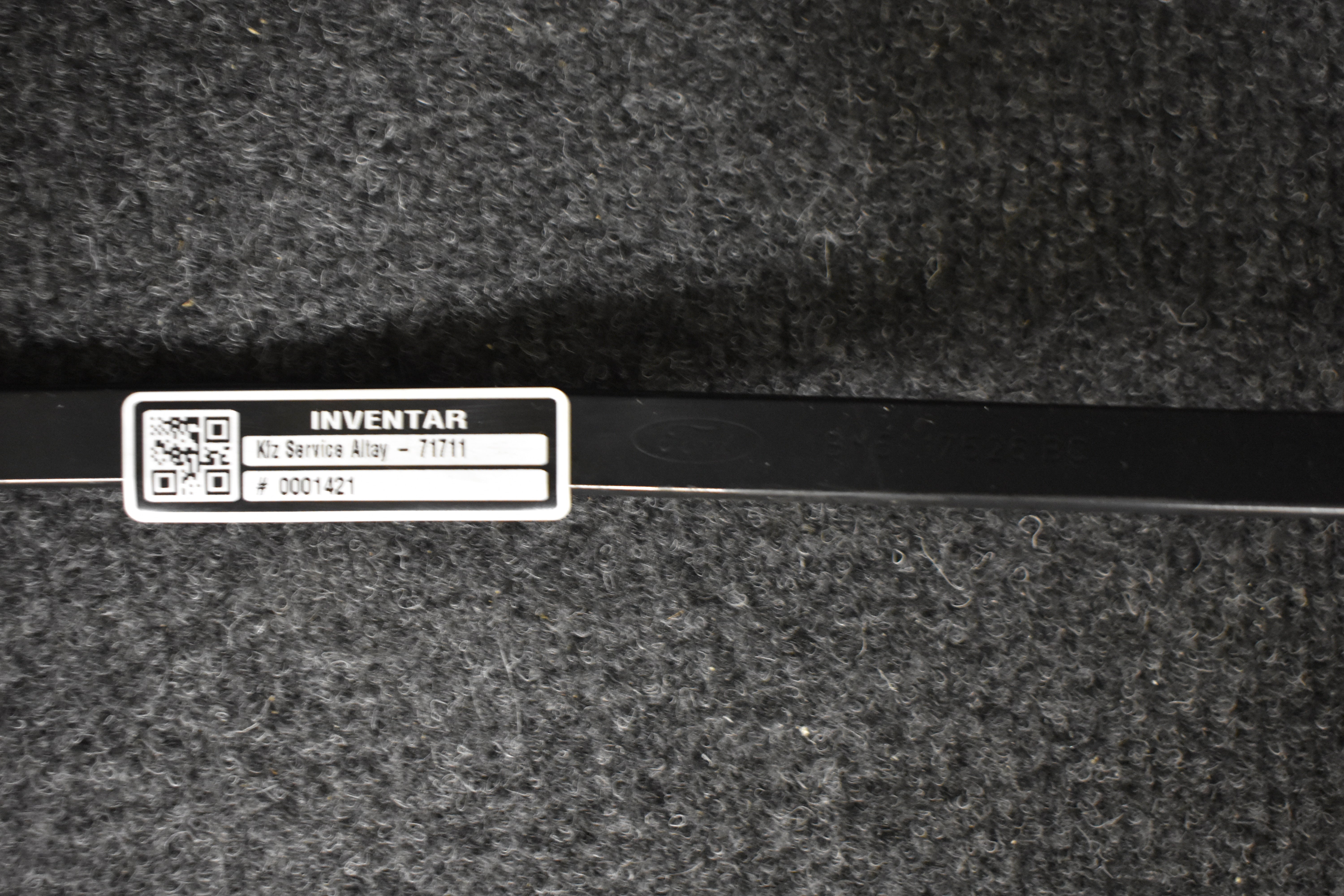 Ford Focus BM5117526AC / BM5117526BC Wischerarm vorne Links/Rechts