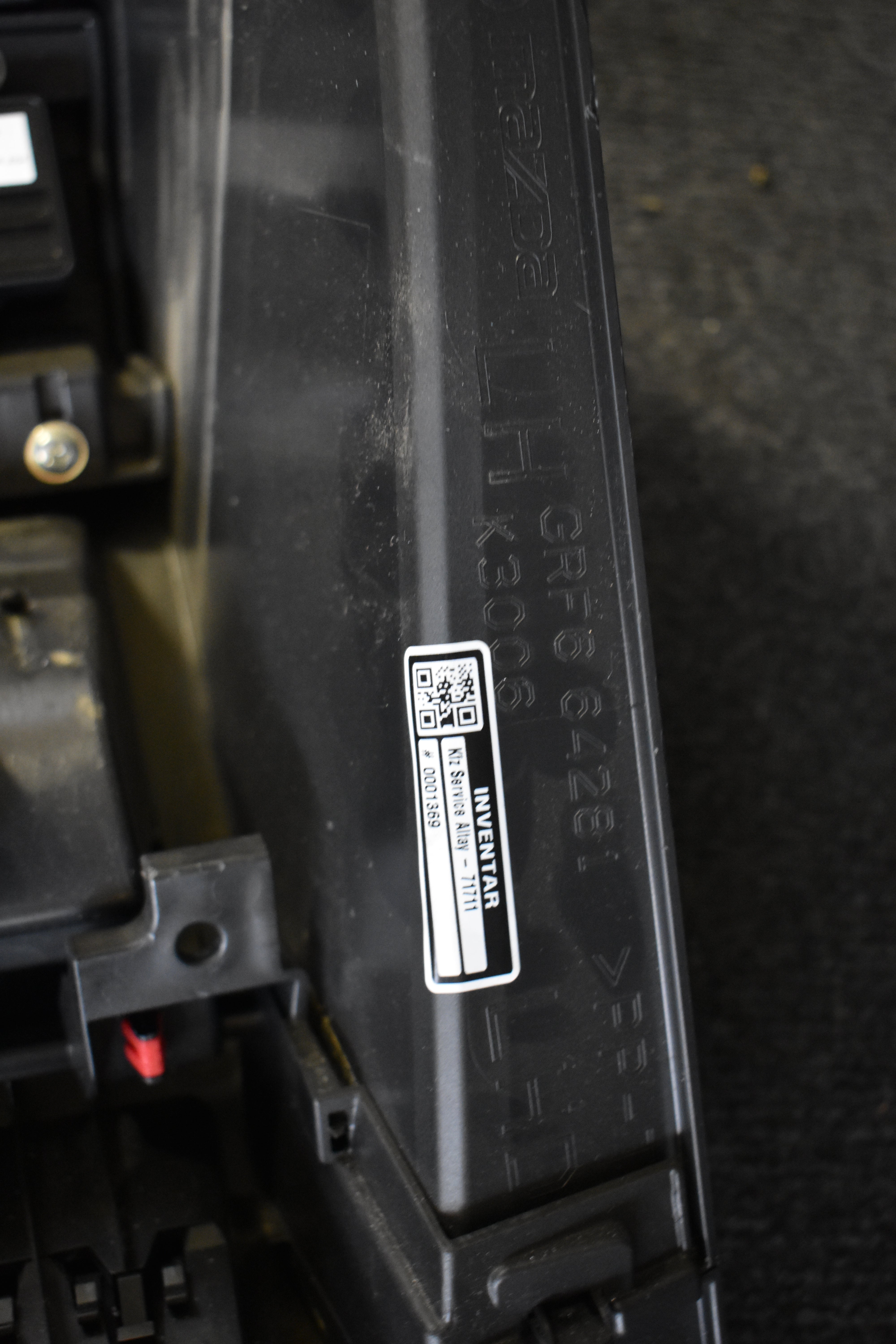 Mazda GRF5-64281 Armaturenbrett, Verkleidung, Abdeckung,