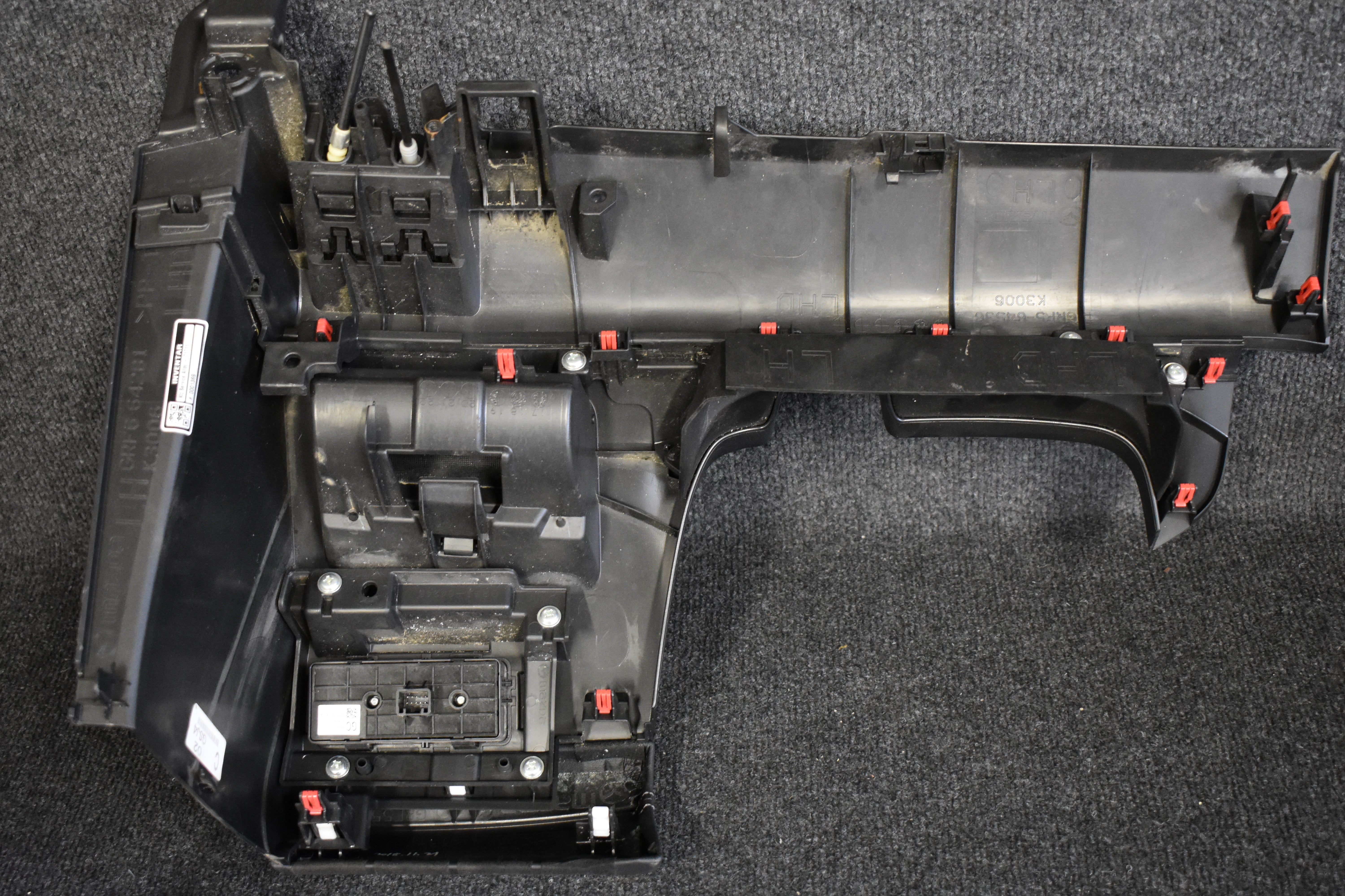 Mazda GRF5-64281 Armaturenbrett, Verkleidung, Abdeckung,