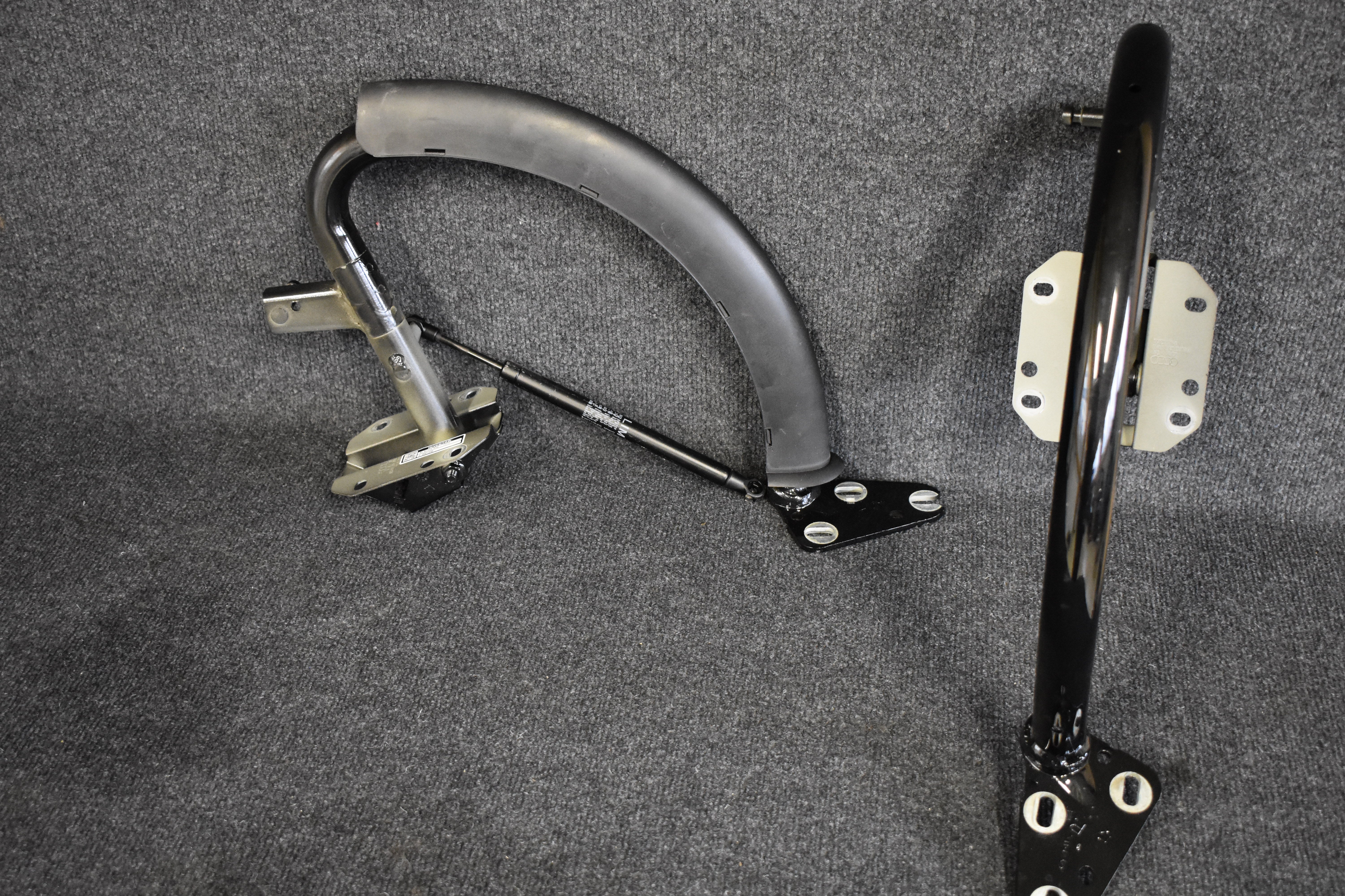 Original Audi A4 B8 Heckklappenscharniere Rechts und Links