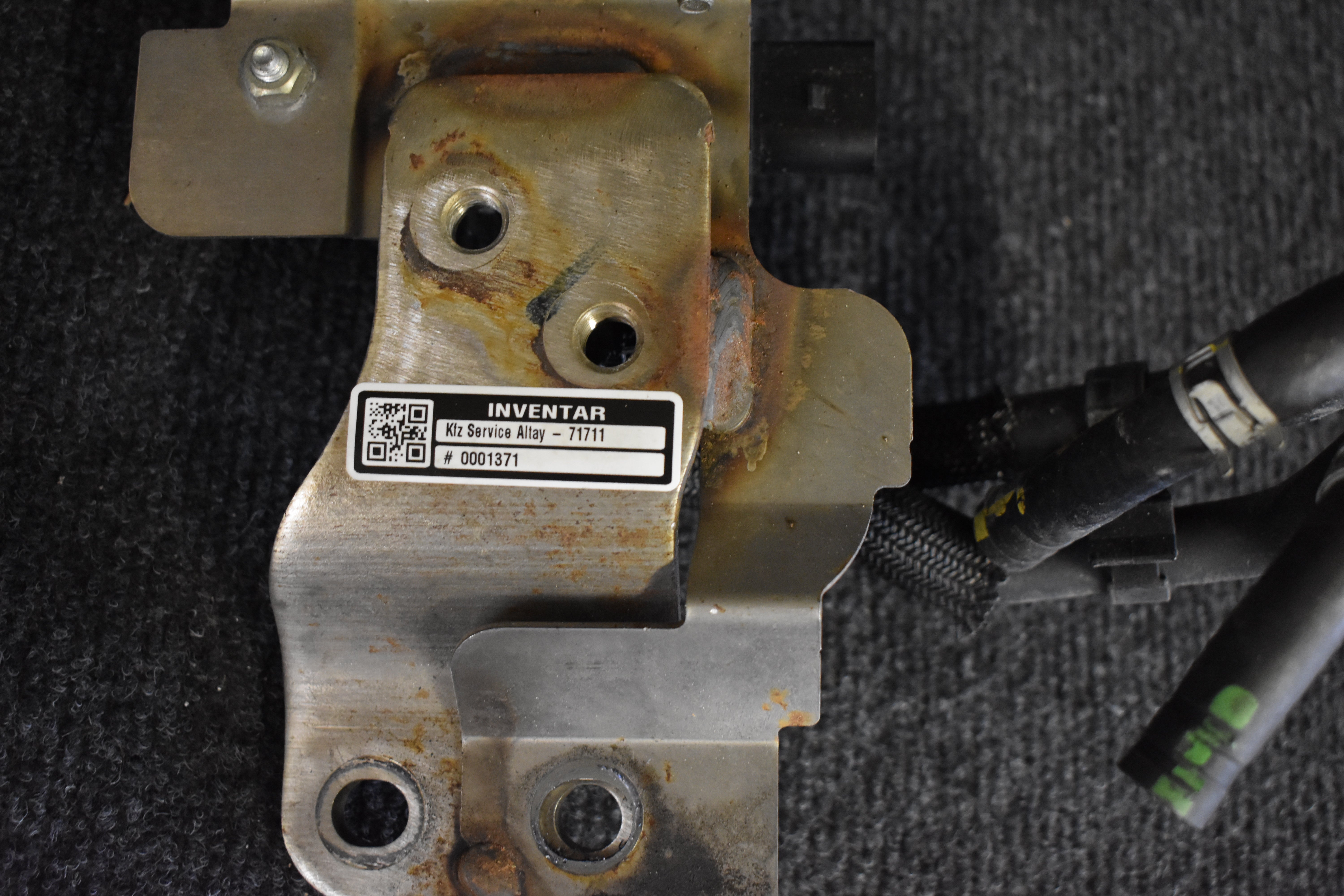 Mazda Differenzdrucksensor S550-182B2-A MIT GEHÄUSE