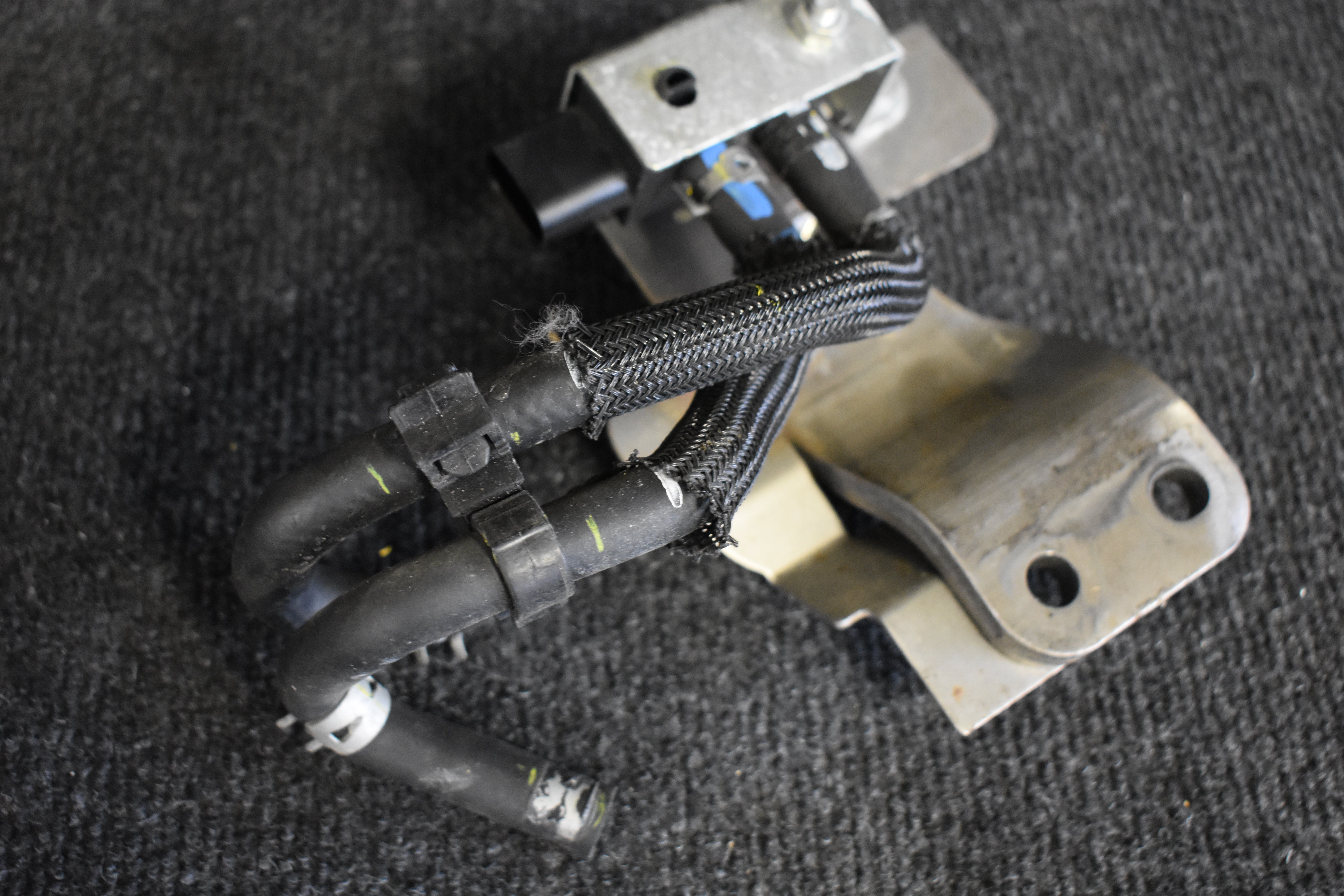 Mazda Differenzdrucksensor S550-182B2-A MIT GEHÄUSE