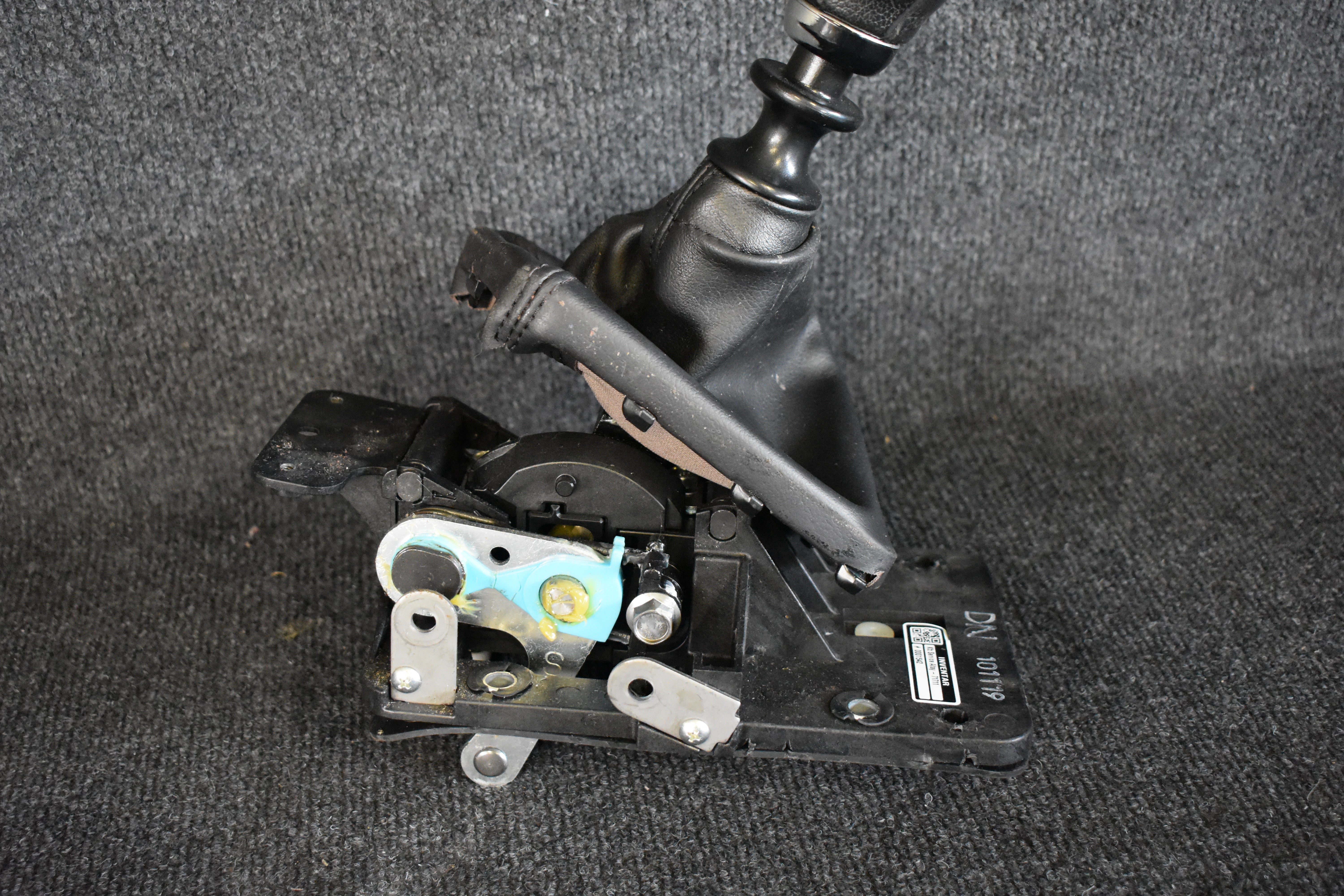 Subaru Forester DN 101119 Schalthebel