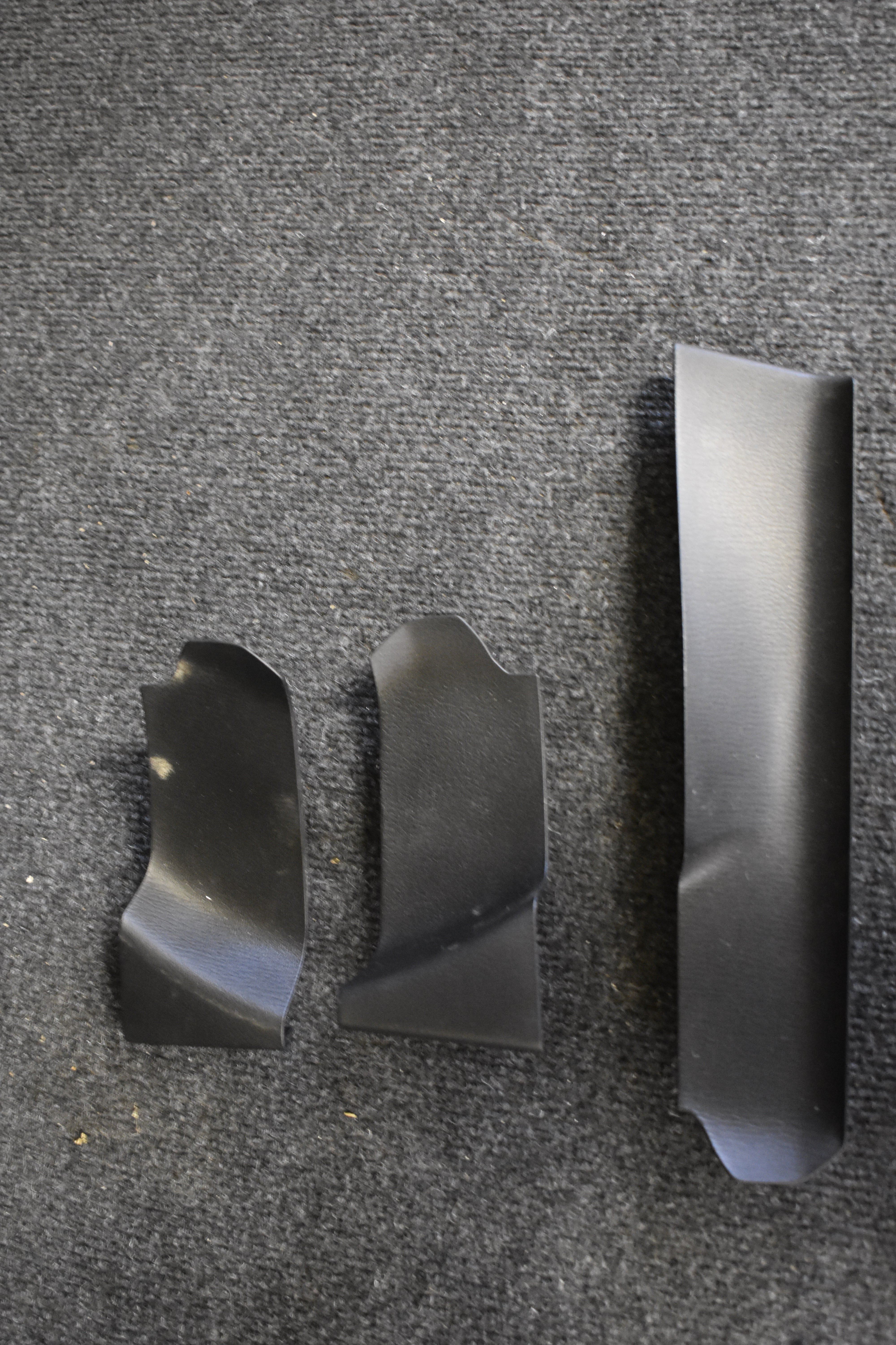 Mazda Armaturenbrettverkleidung GRE8 58334 / GRE8 59334 / GRF5 58334