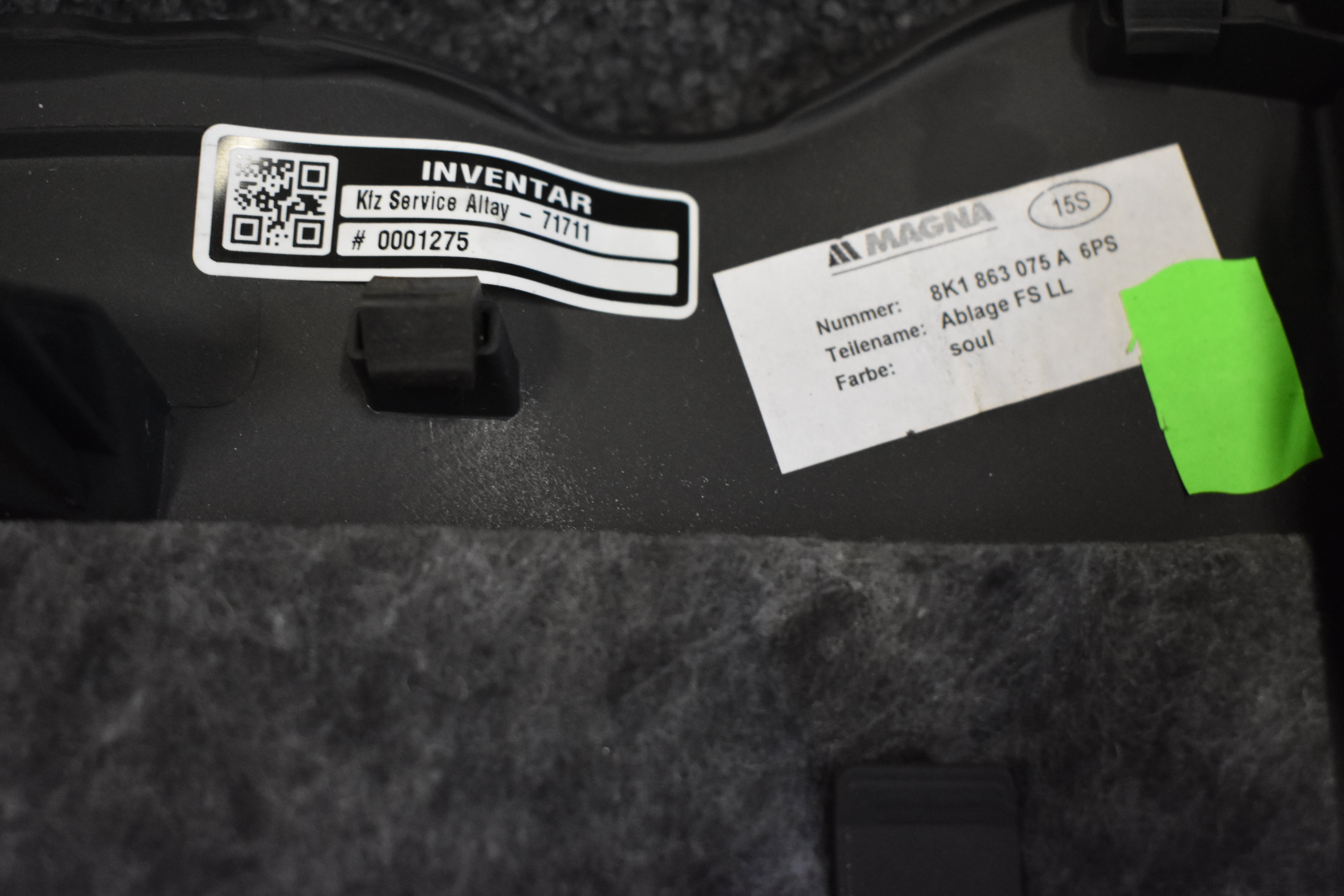 Original Audi A4 8K B8 Verkleidung Armaturenbrett links unten Ablage 8K1863075A