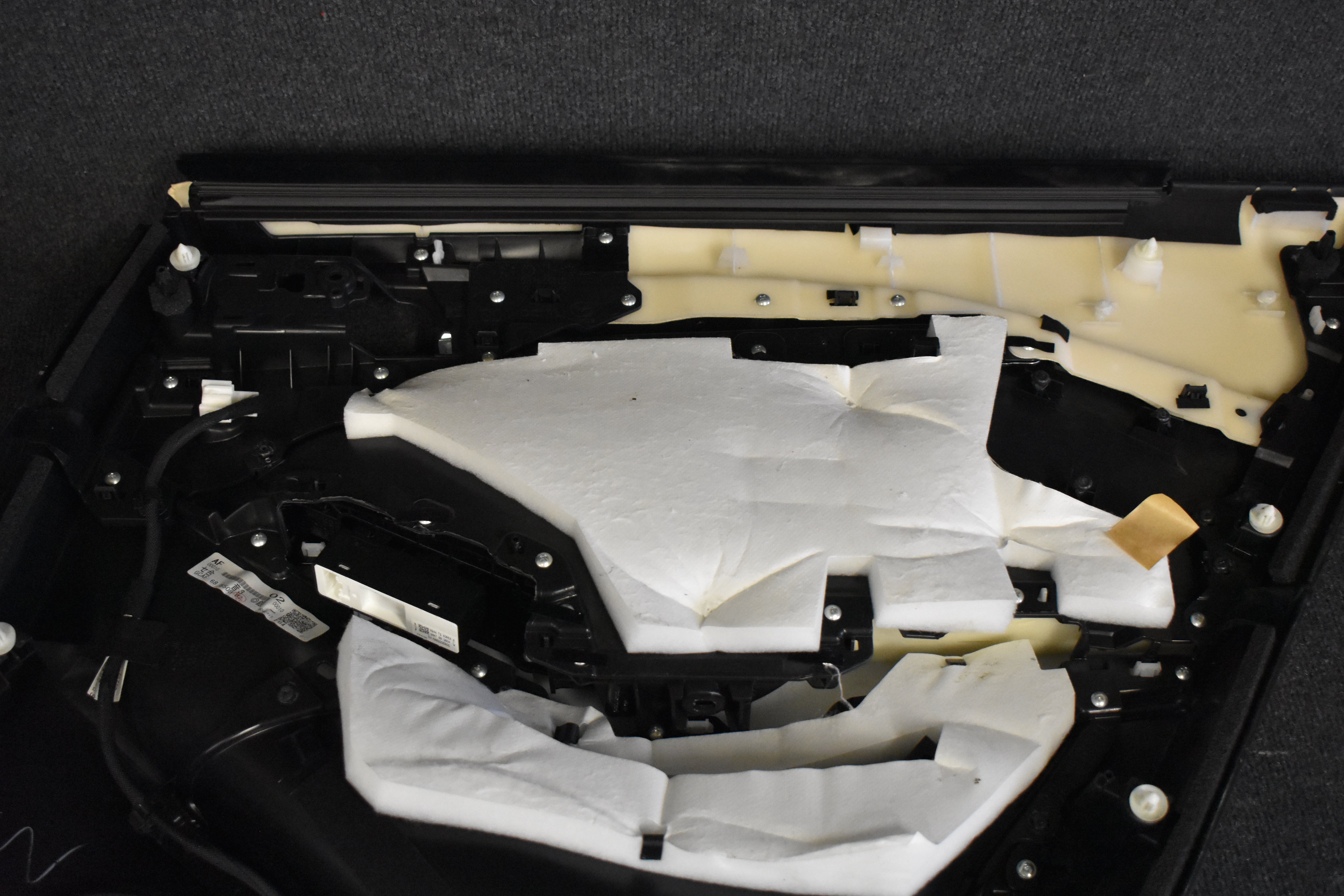 Mazda 6 Türverkleidung hinten links K4057