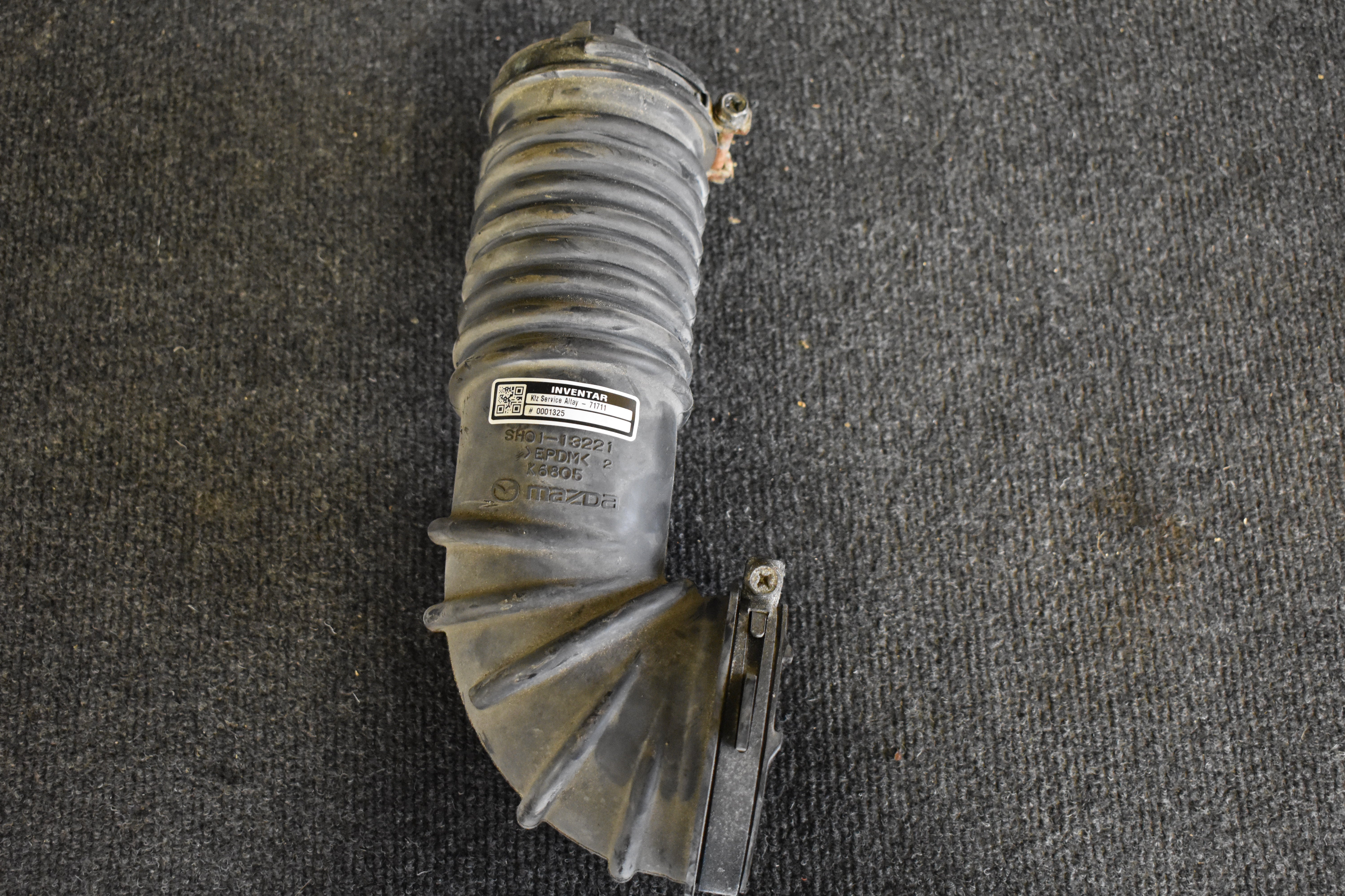 Mazda 6 Ansaugrohr Luft Rohr Ansaugschlauch