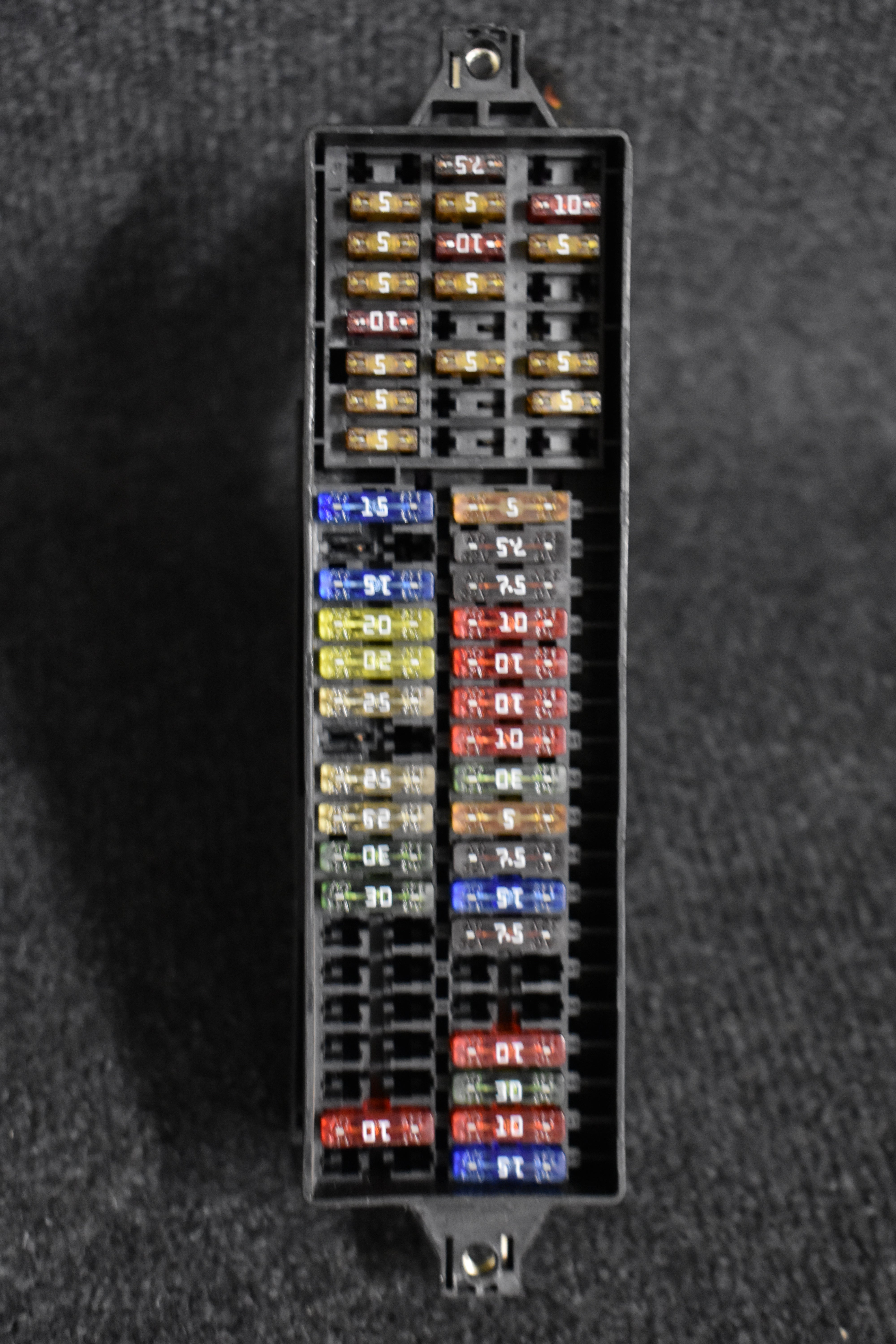 Volkswagen Polo Sicherungskasten 6C0937615