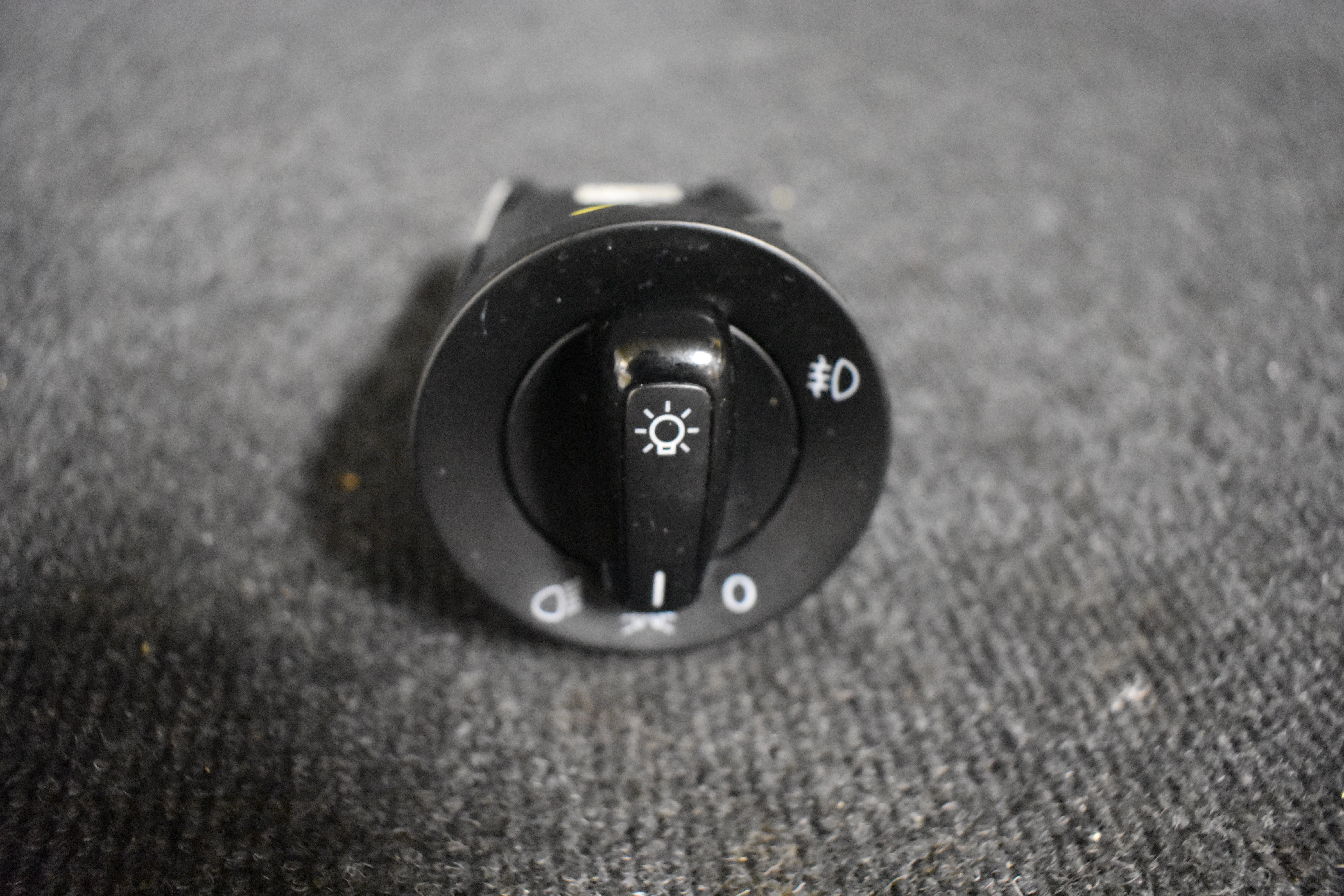 Volkswagen Polo Schalter Licht 6R0941531D