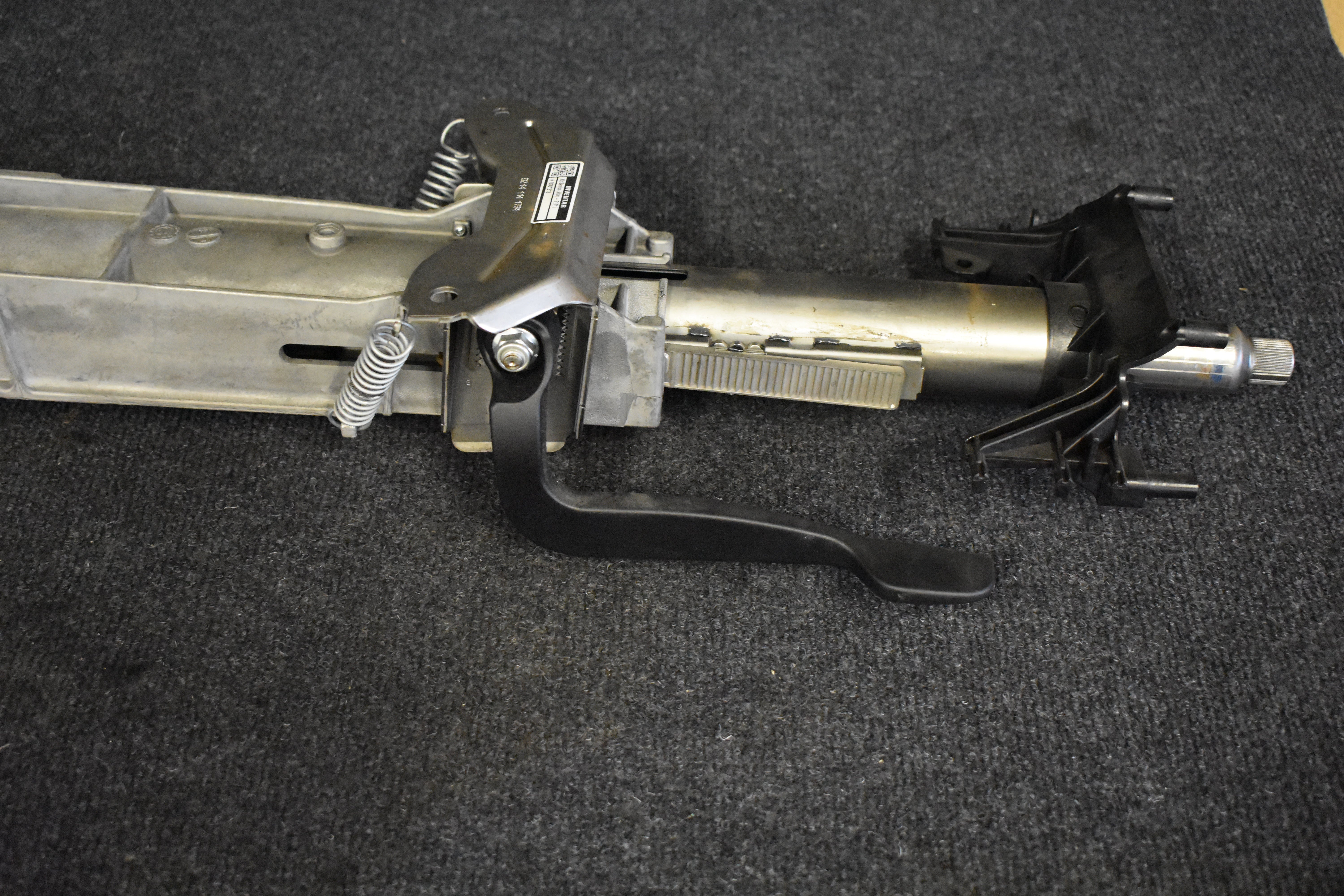 BMW Lenksäule Gehäuse LS685855901