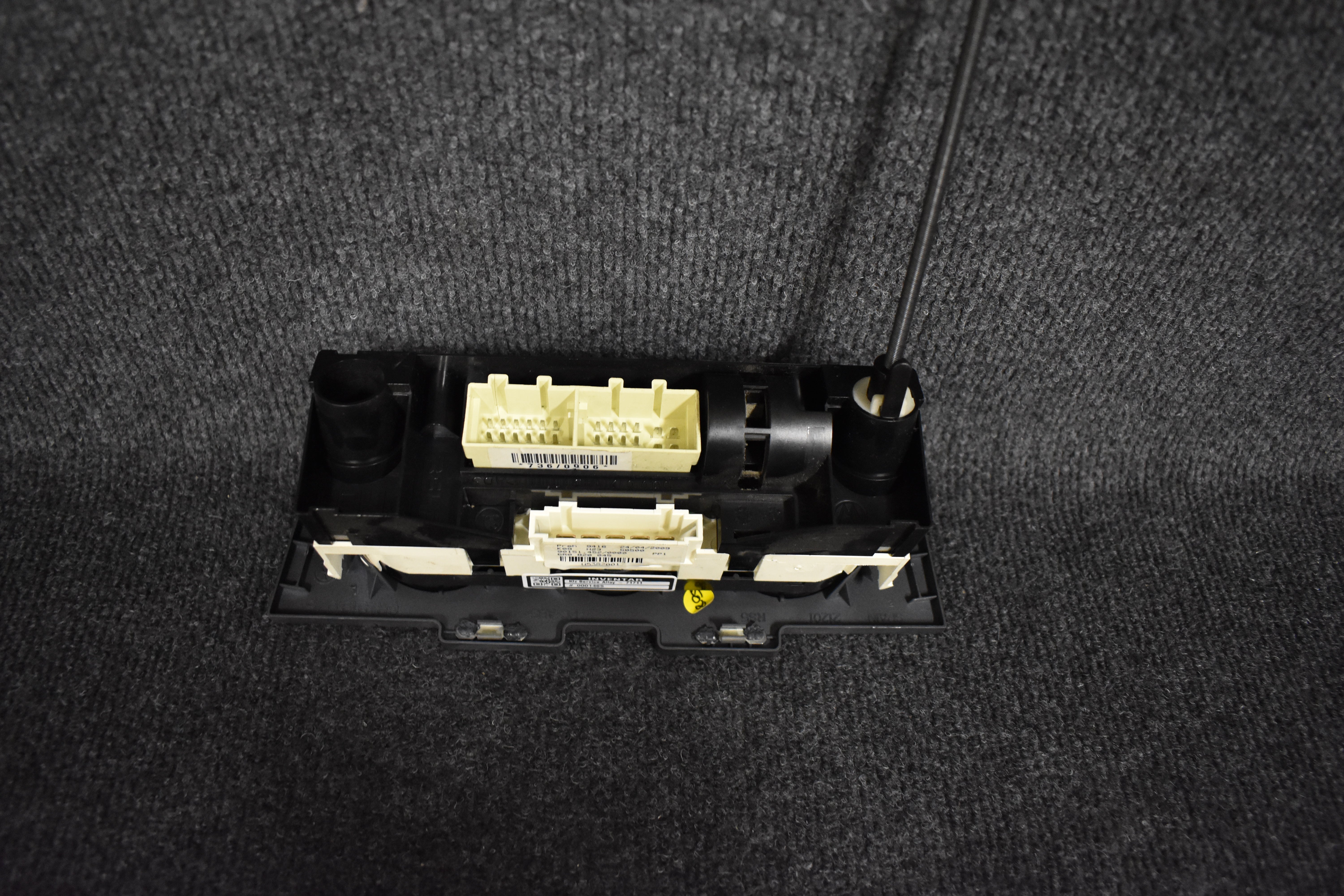 Volkswagen Polo Klima-Bedinteil 6R0820045