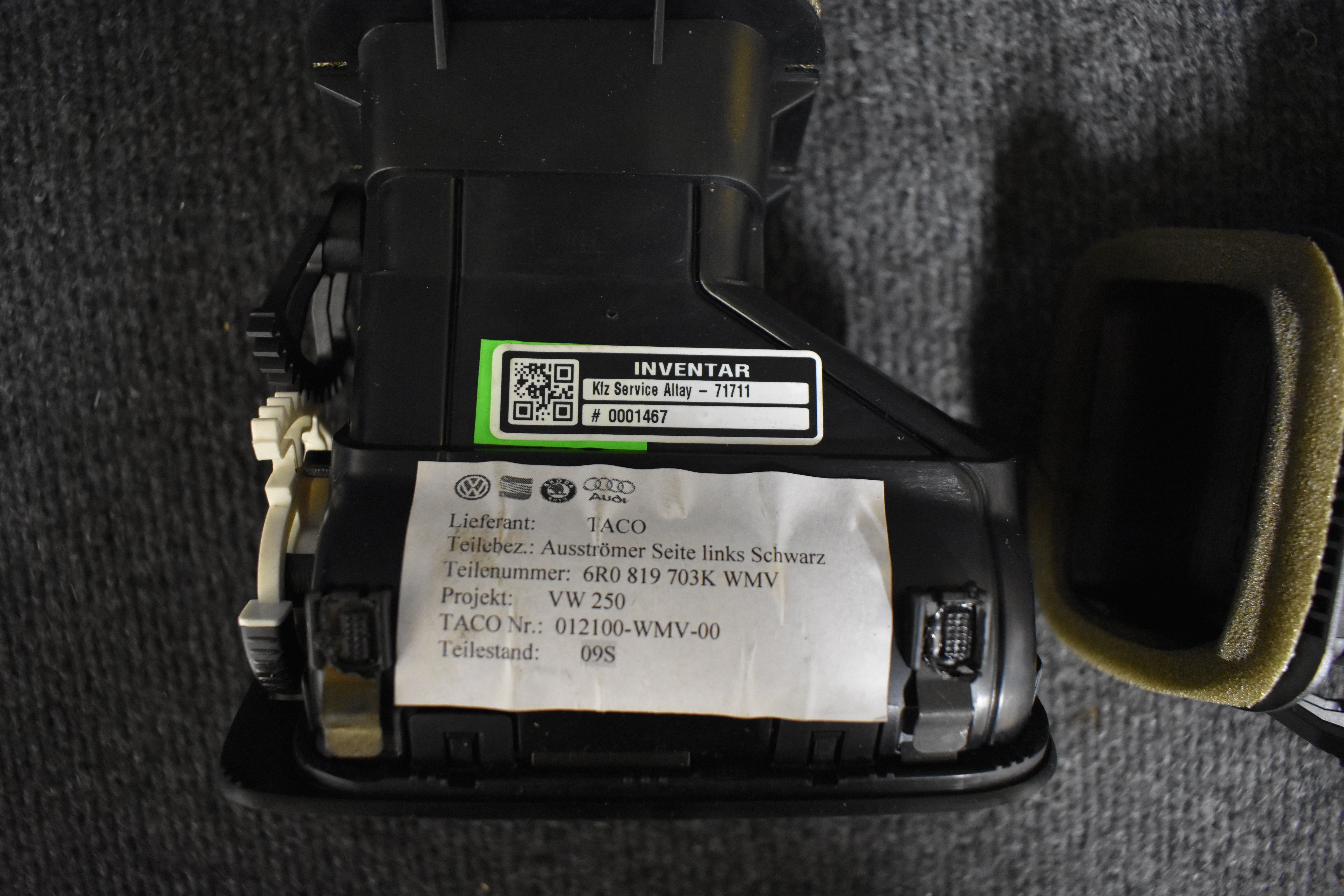 Volkswagen Polo Luftsprudler Luftdüse 6R0819704K / 6R0819703K Rechts und Links