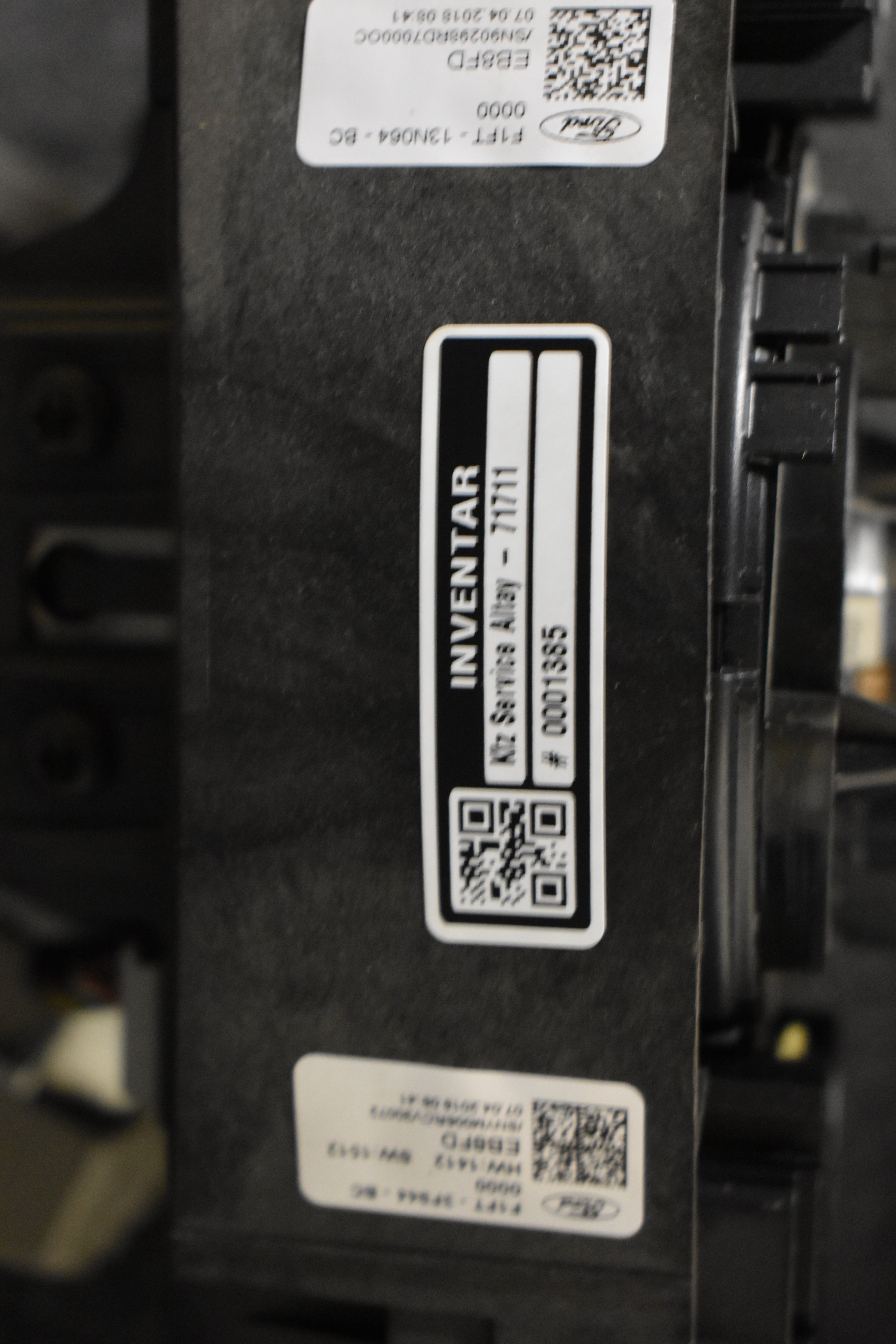 Ford Focus MK3 1.5TDCI Lenksäule-Lenkradschalter-Schlüssel 665681001F / EB8FD