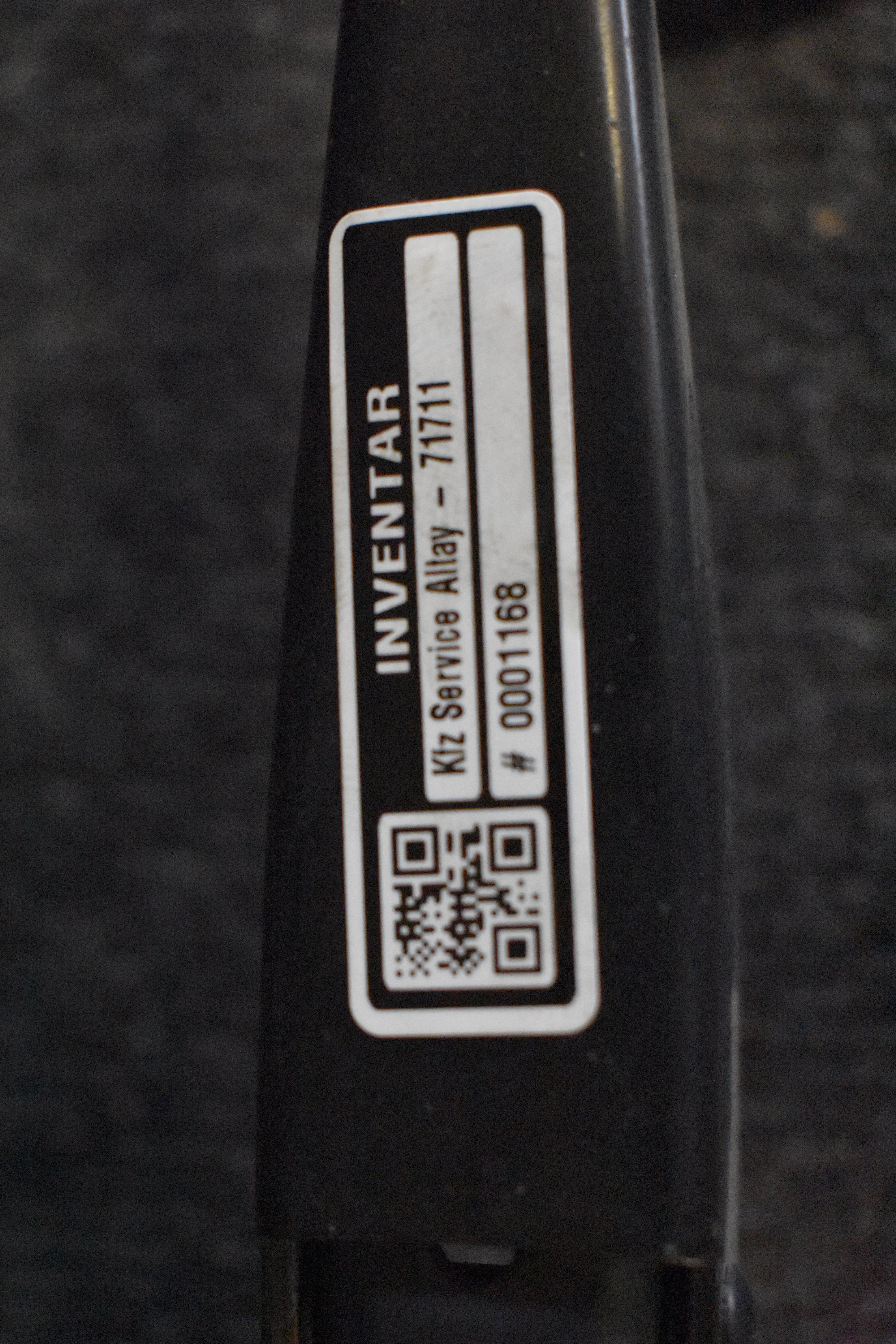 BMW Scheibenwischerarm vorne Rechts und Links 7239519-05