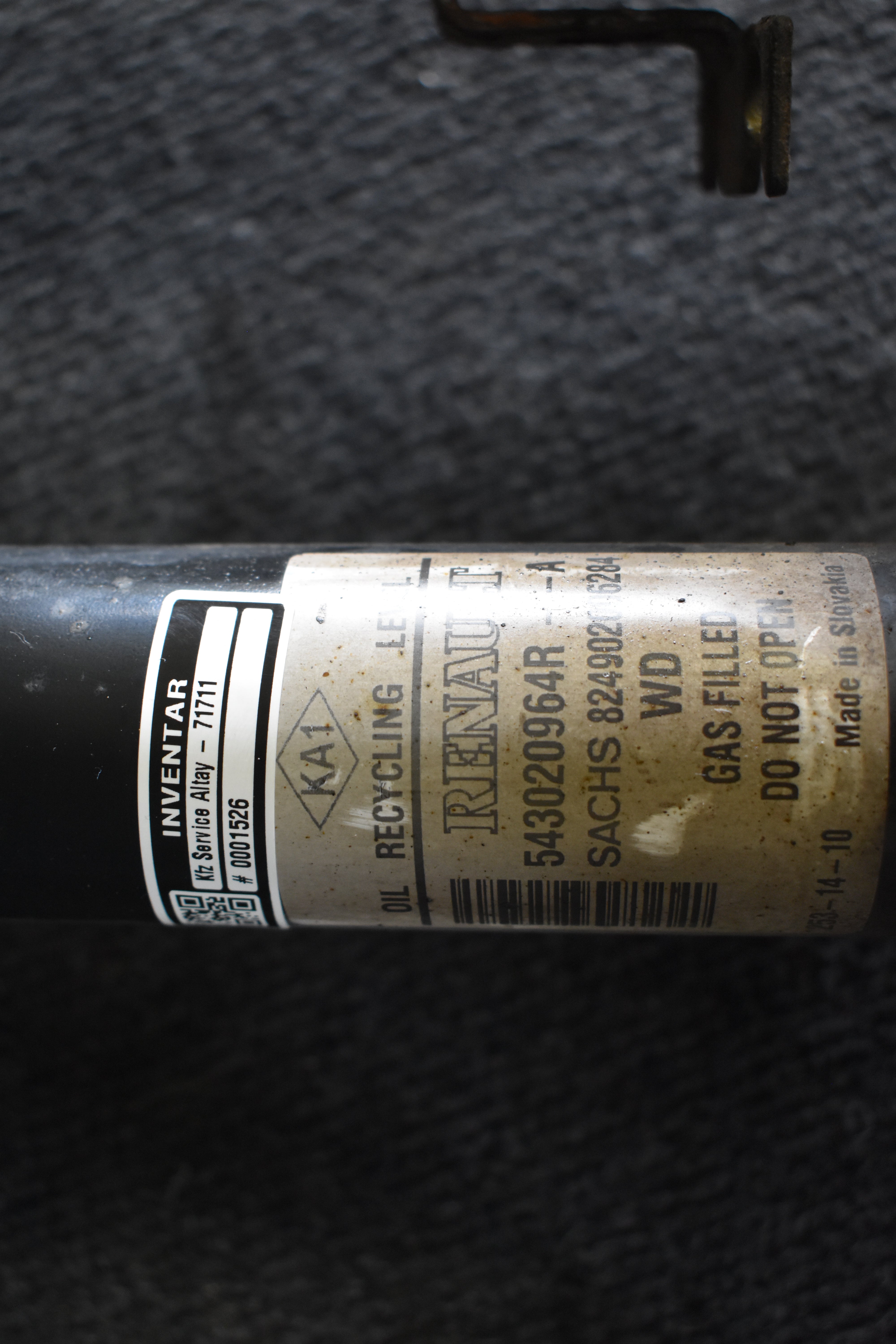 Renault 543020984R / 543020964R Federbein Rechts und Links