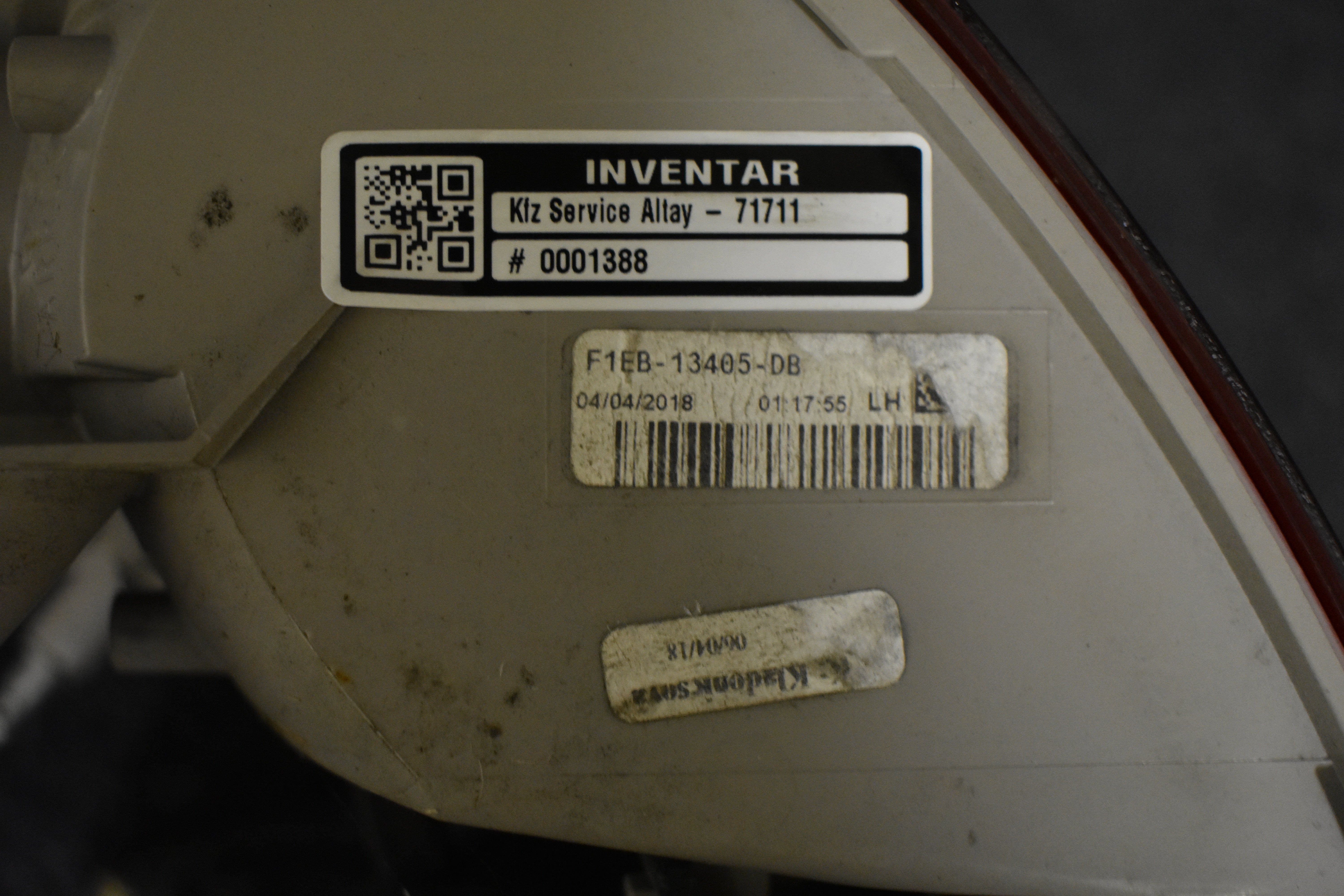 Ford Focus Rückleuchte links außen F1EB-13405-DB