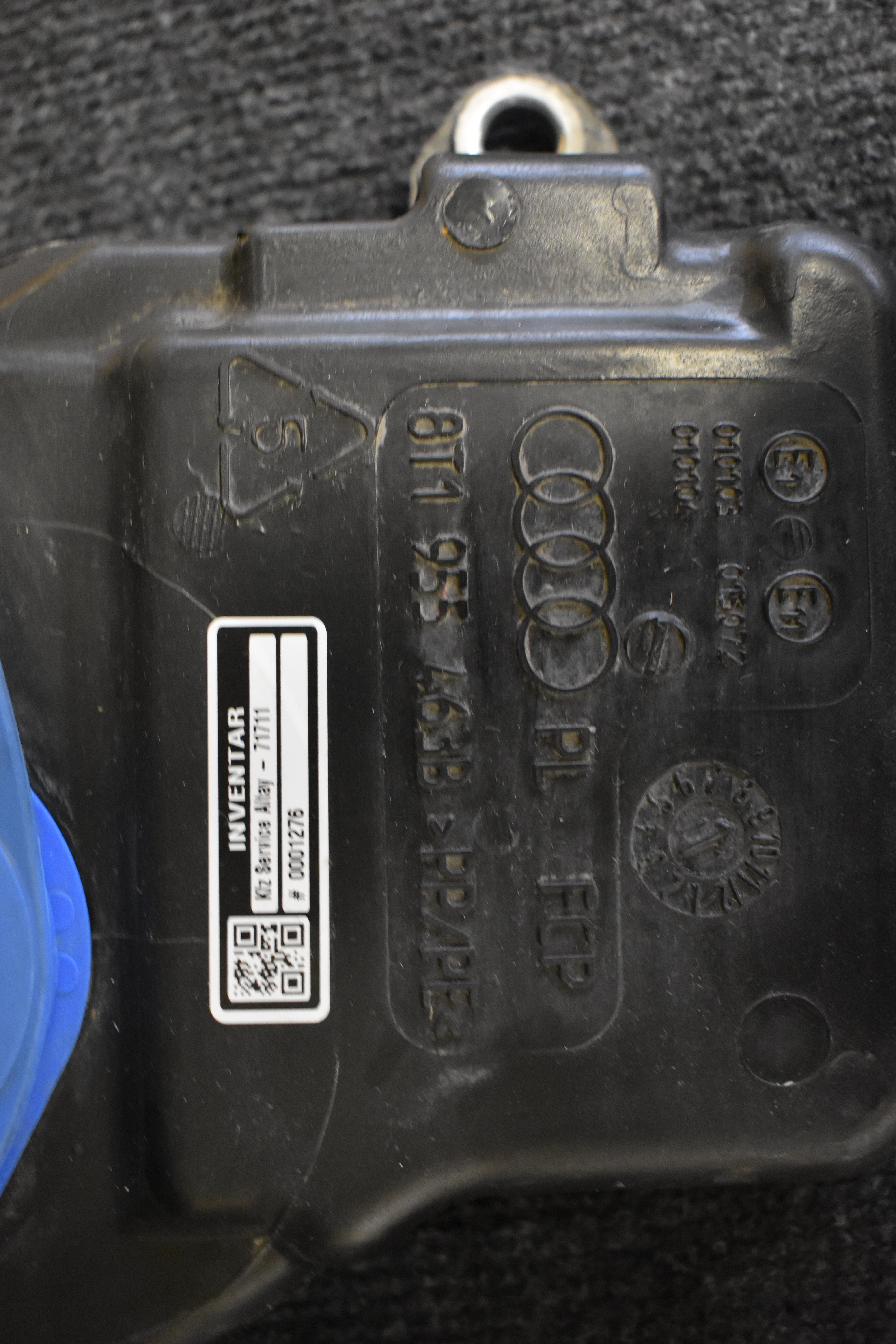 Audi A5 S5 RS5 8T Wischhwasser Behälter Scheibanwaschanlage 8T1 955 463 B