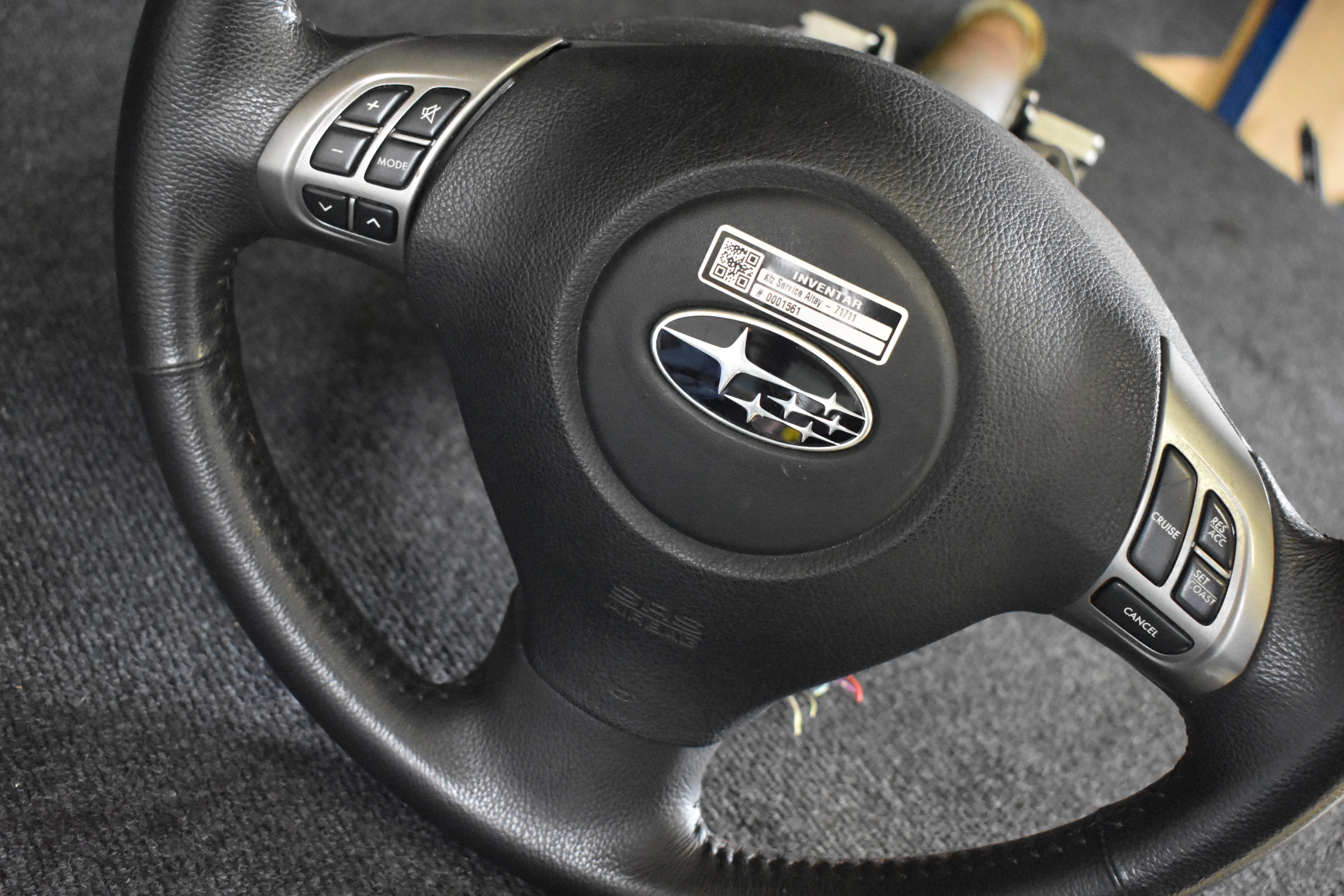 Subaru Forester HP GS120-02880 Multifunktionslenkrad mit Lenksäule