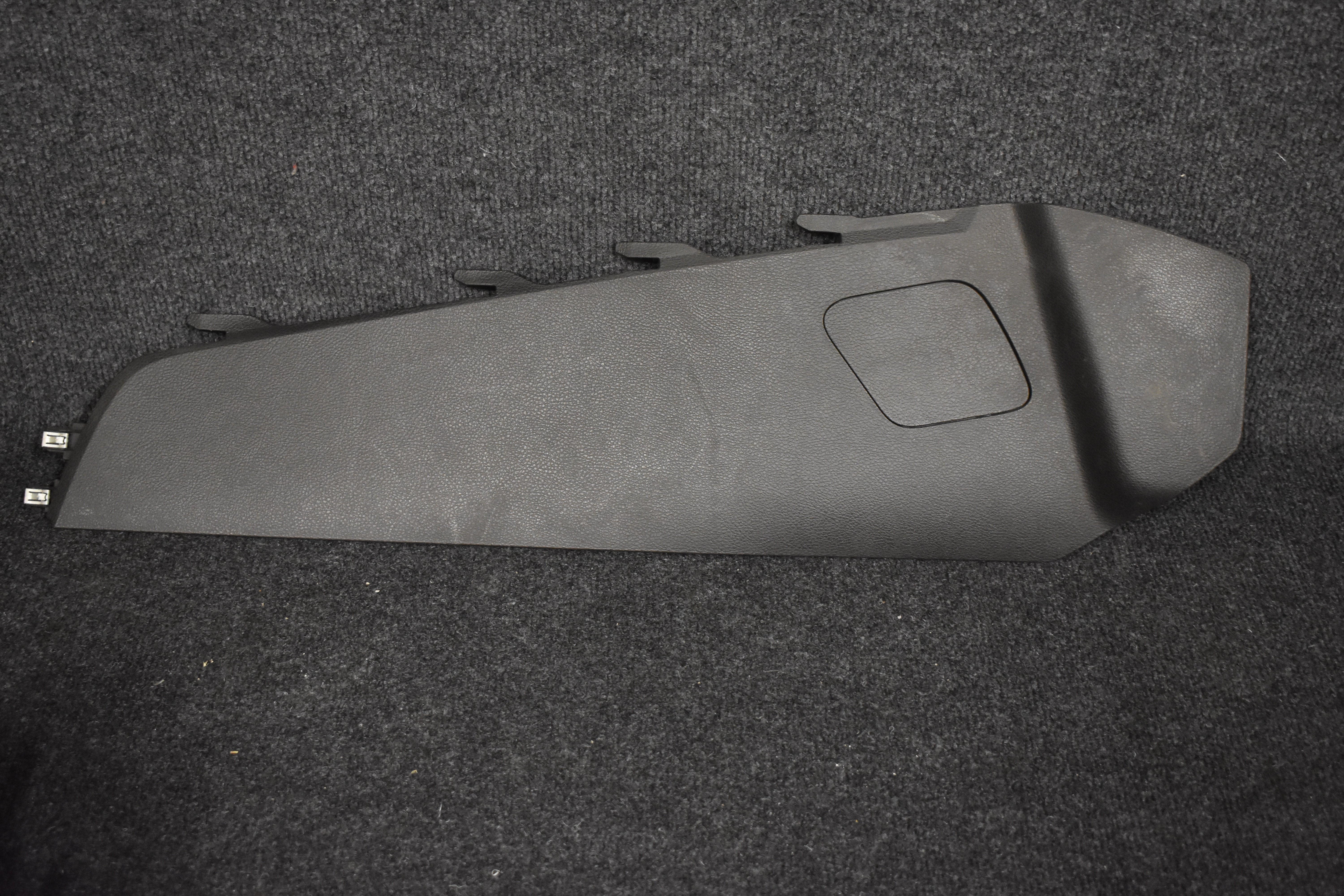 Ford Focus Seitenverkleidung Mittelkonsole Rechts F1EB-A046B26