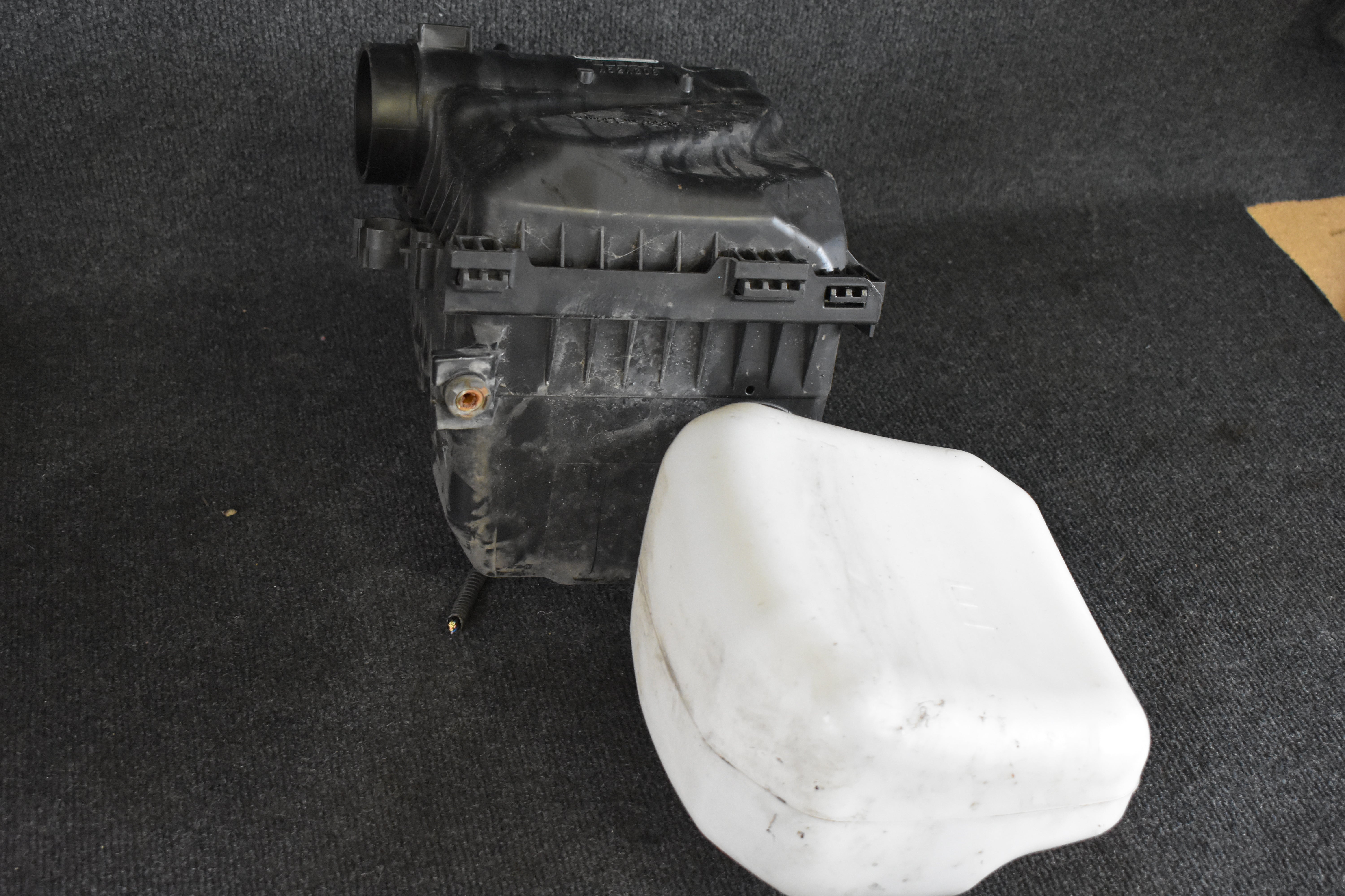 Subaru Forester A52AG08 Luftfilterkasten