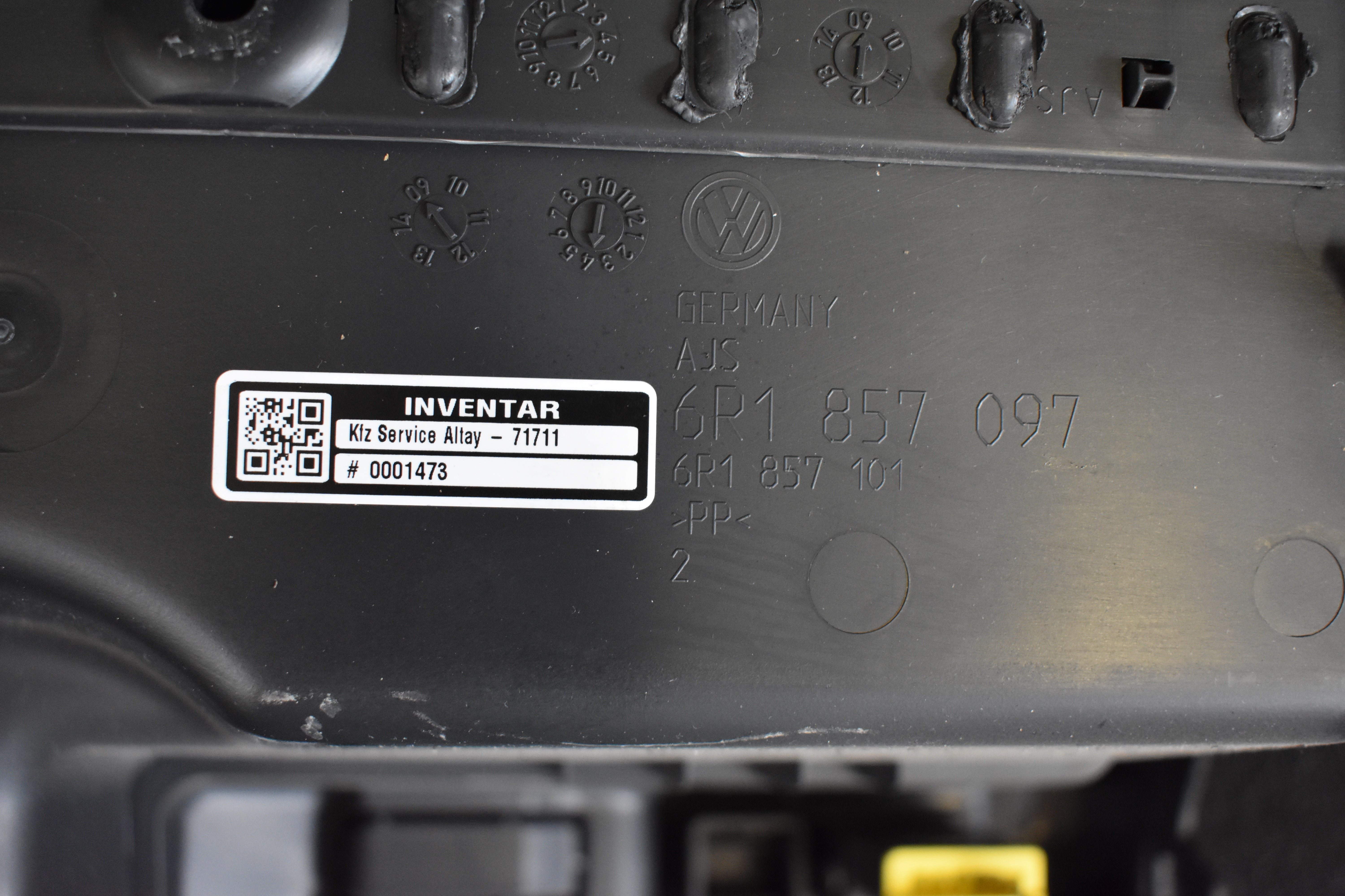 Volkswagen Polo Handschuhfach 6R1857097