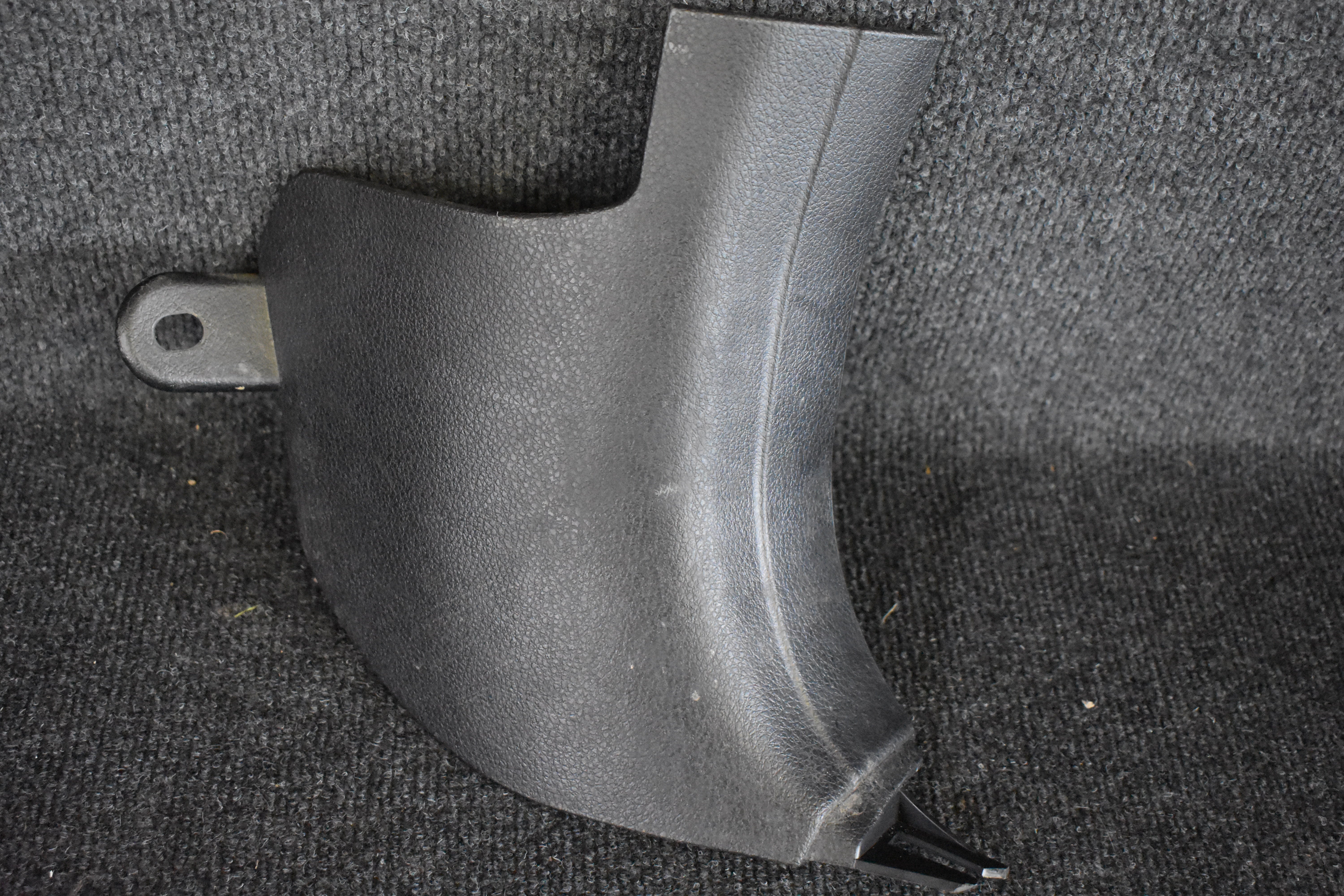 Subaru Forester 94060SC000 Frontschwellerverkleidung