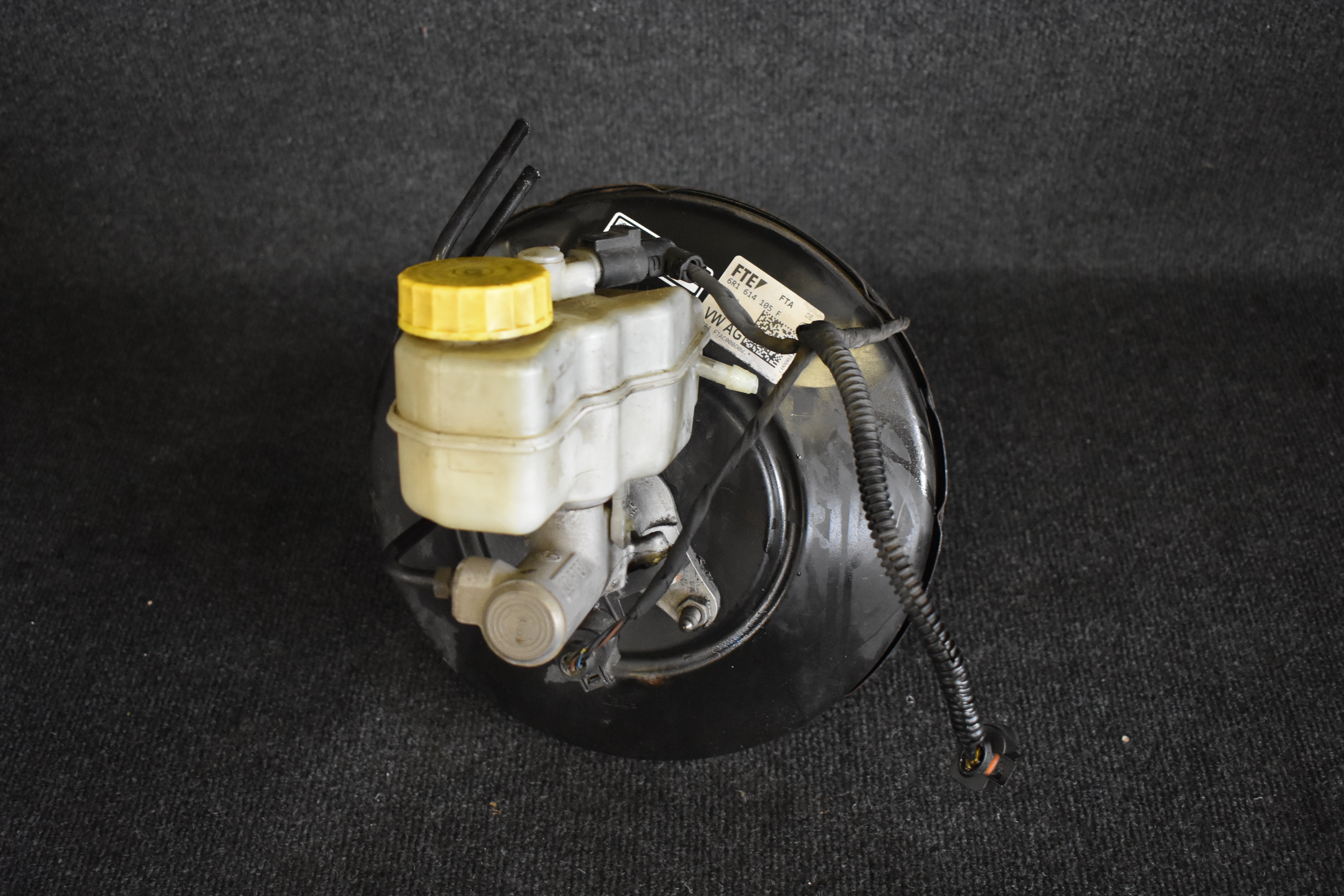 Volkswagen Polo Bremskraftverstärker 6R1614105