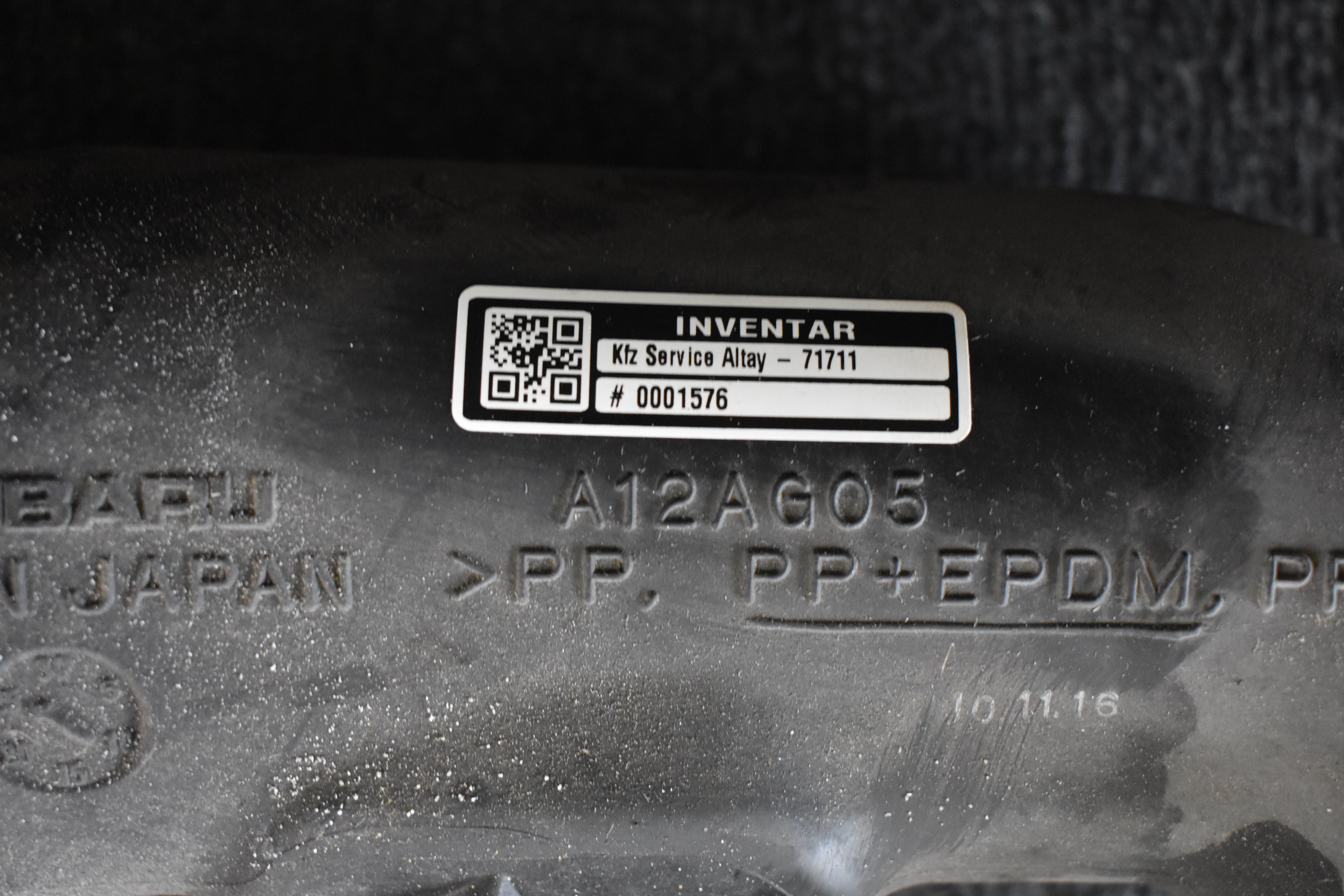 Subaru Forester A12AG05 Ladeluftschlauch Druckschlauch