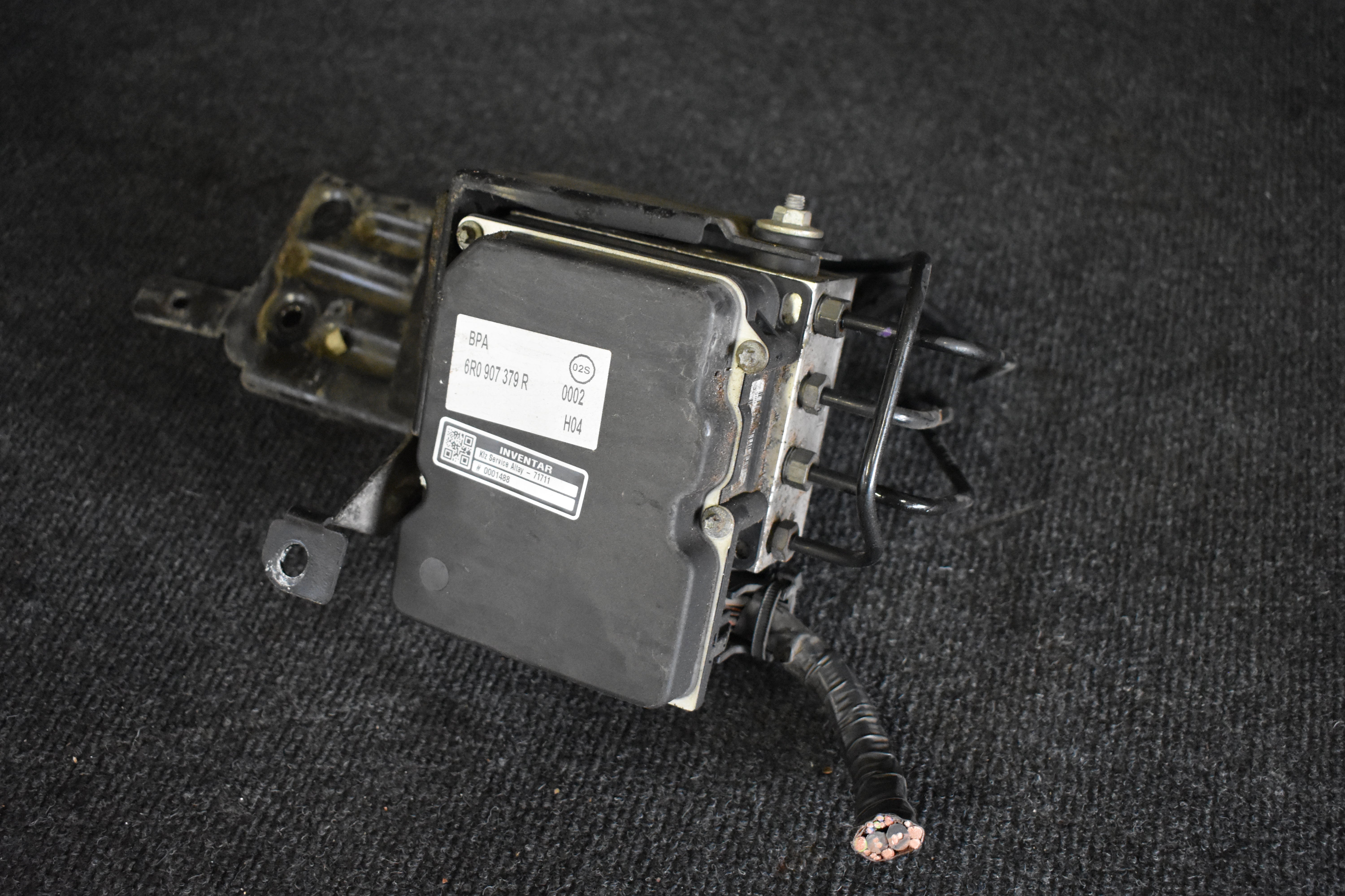 Volkswagen Polo ABS Steuergerät 6R0907379R