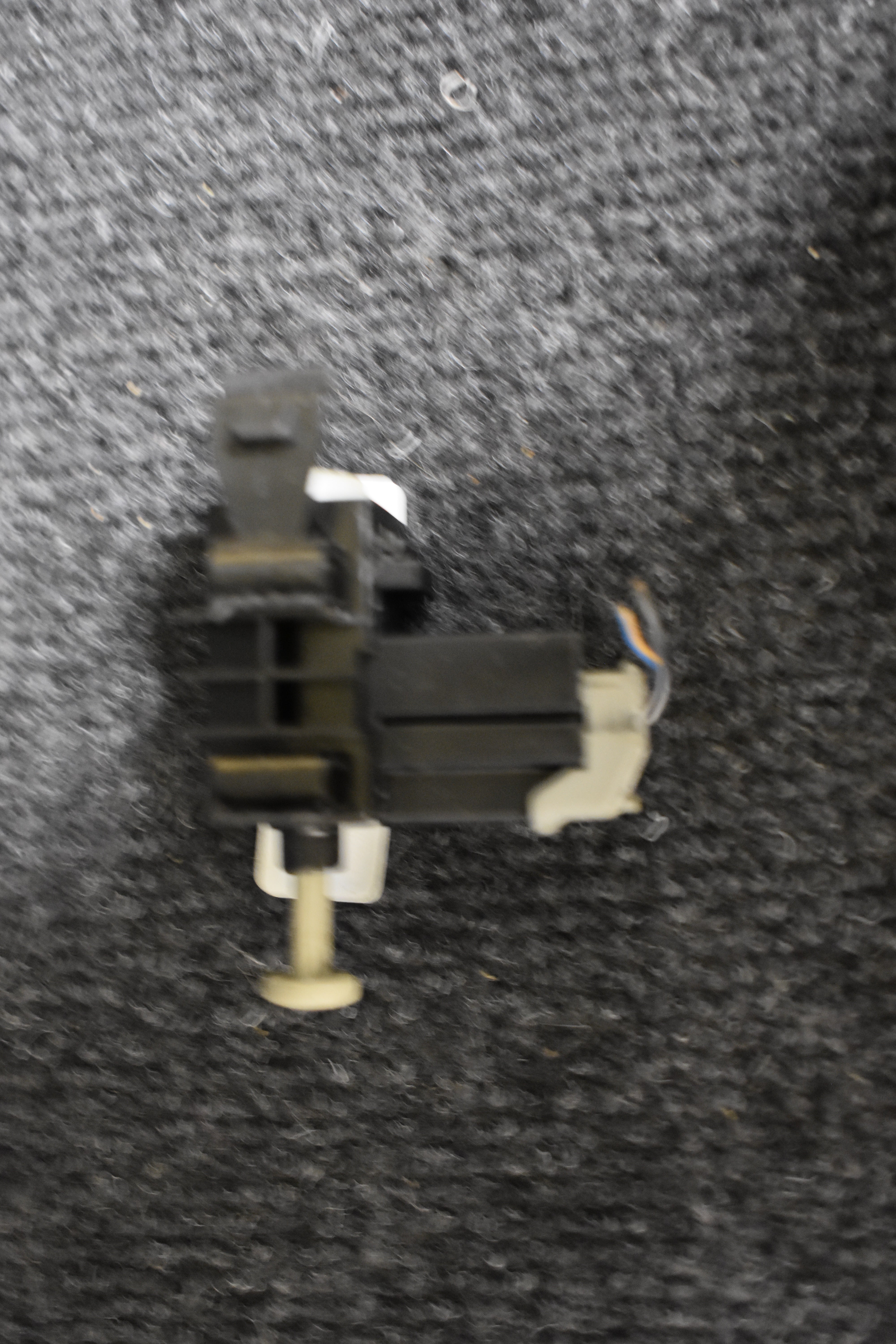 Ford Focus Kupplungsschalter 6G9T-11A152-AA